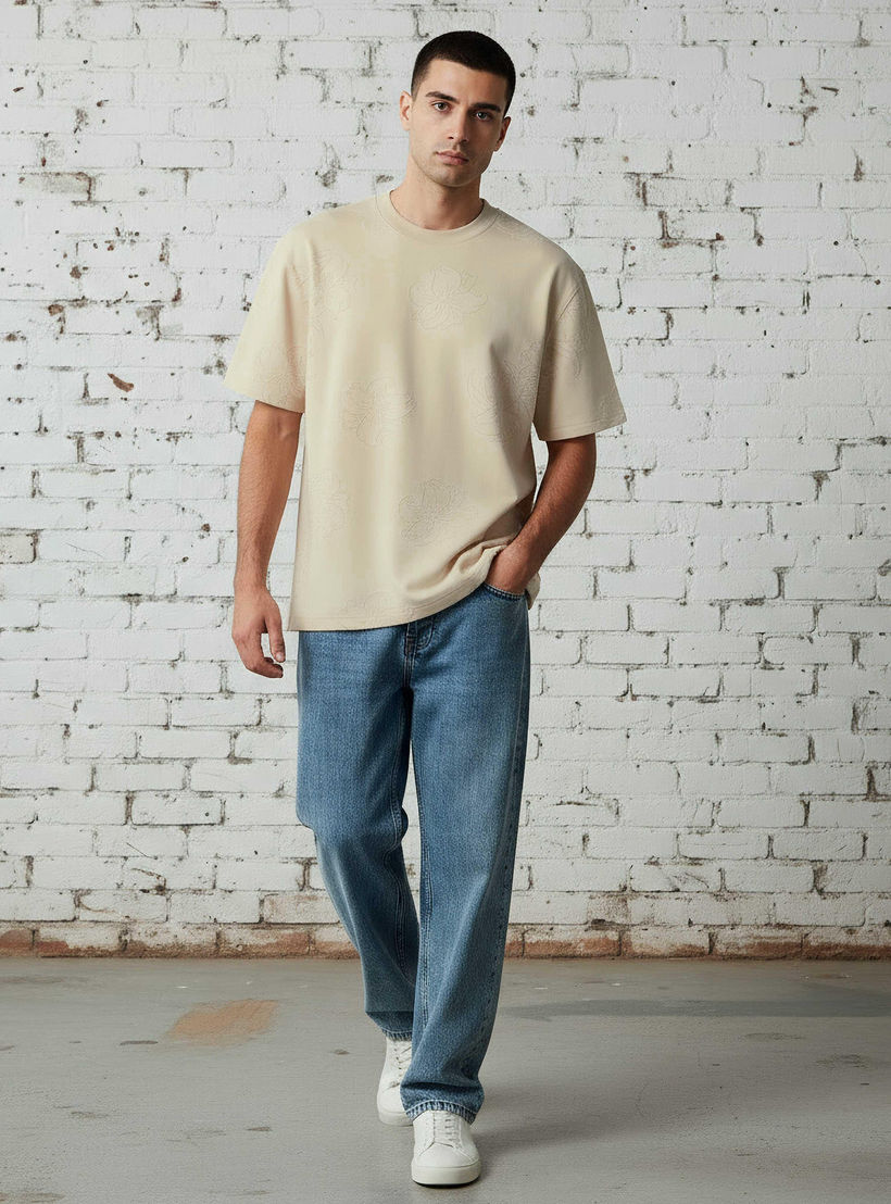 تيشيرت رجالي بارز الملمس بقصة عادية وياقة ضيقة وأكمام قصيرة من لي كوبر-men-clothing-tshirtsandpolos-tshirts-image-2