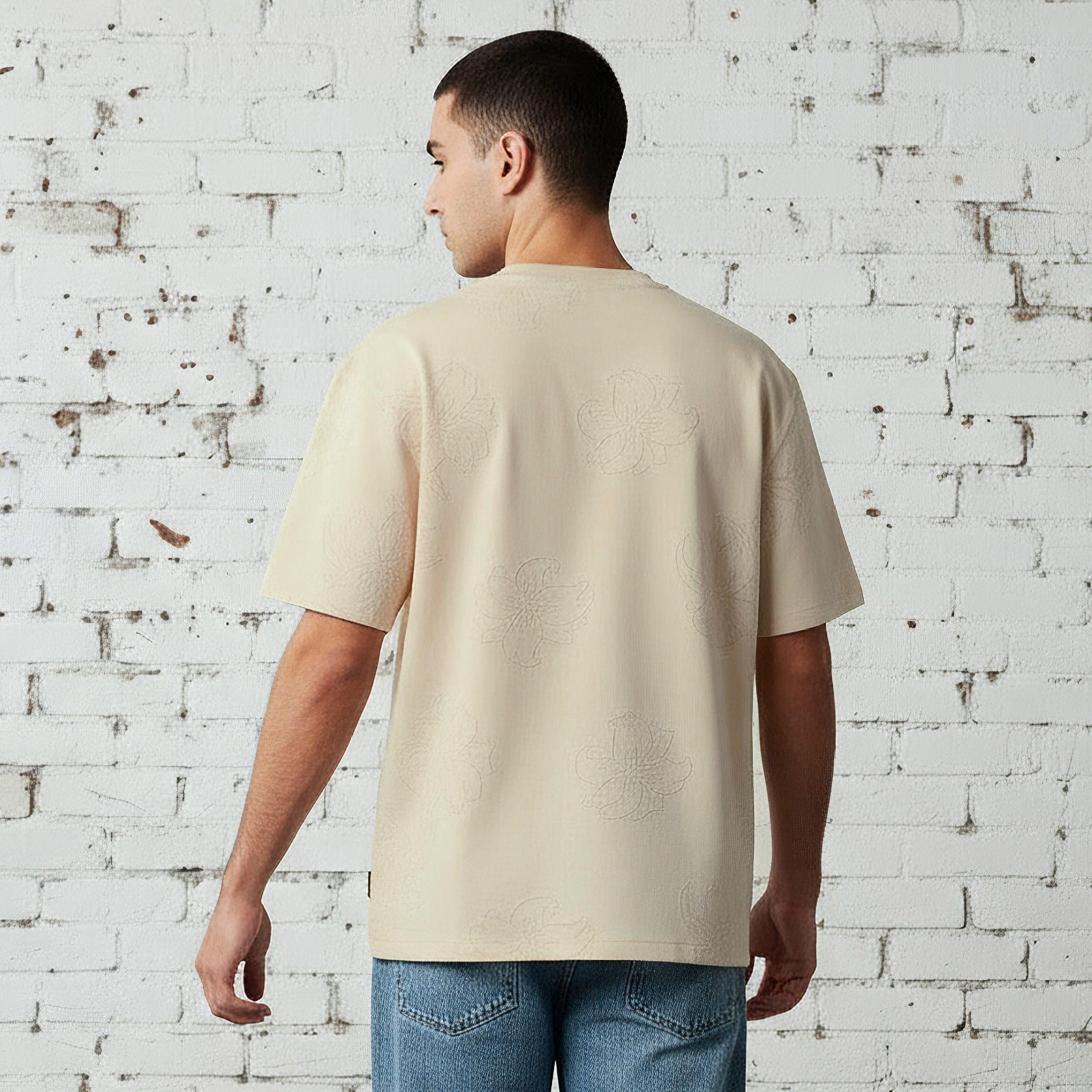 تيشيرت رجالي بارز الملمس بقصة عادية وياقة ضيقة وأكمام قصيرة من لي كوبر-men-clothing-tshirtsandpolos-tshirts-image-3