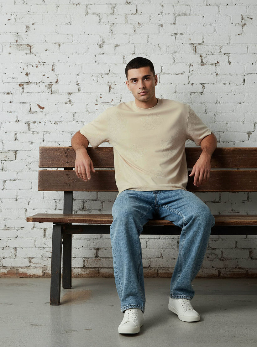 تيشيرت رجالي بارز الملمس بقصة عادية وياقة ضيقة وأكمام قصيرة من لي كوبر-men-clothing-tshirtsandpolos-tshirts-image-5