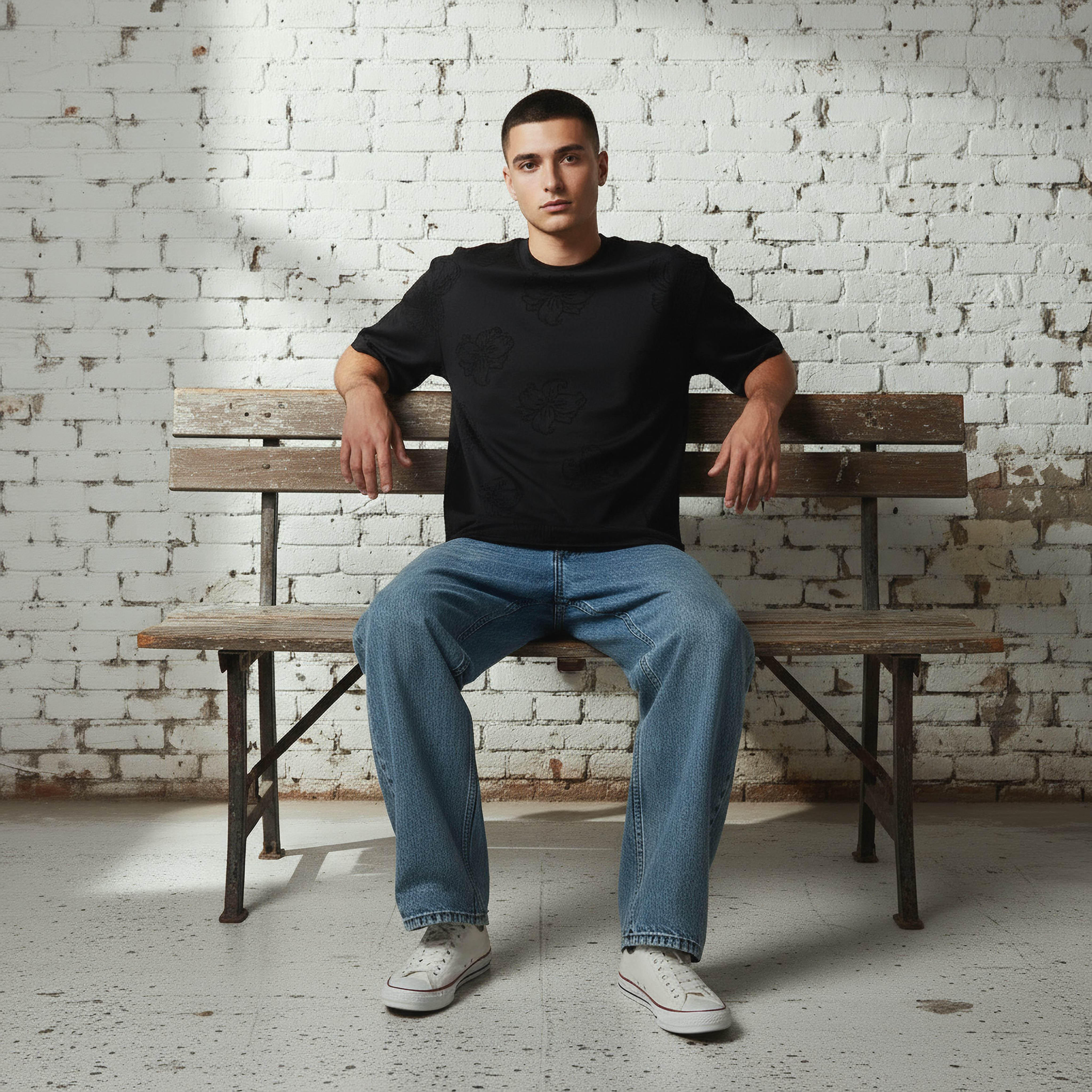 تيشيرت رجالي بارز الملمس بقصة عادية وياقة ضيقة وأكمام قصيرة من لي كوبر-men-clothing-tshirtsandpolos-tshirts-image-5