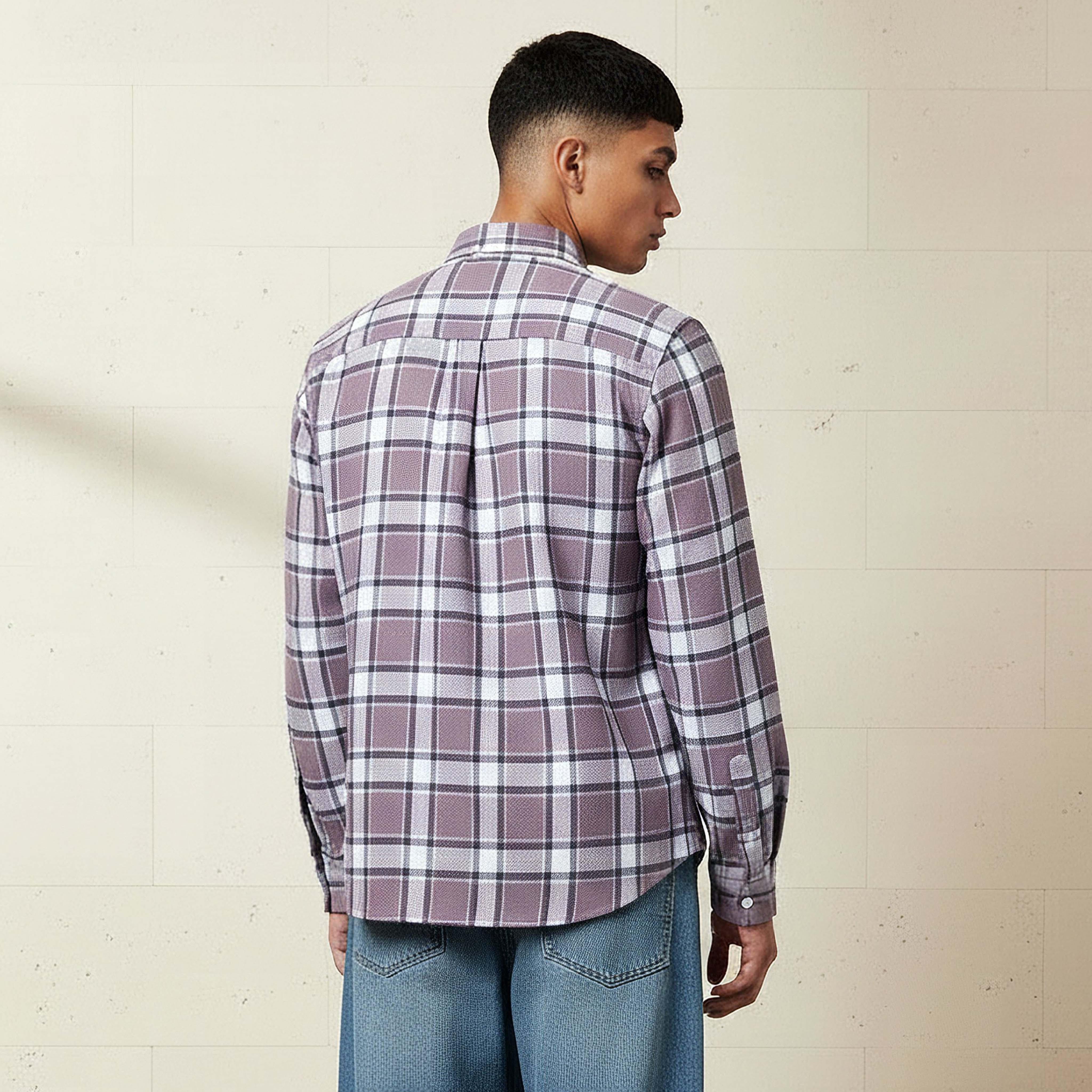 قميص كاروهات بأكمام طويلة وياقة وقصة عادية للرجال من لي كوبر-men-clothing-shirts-image-3