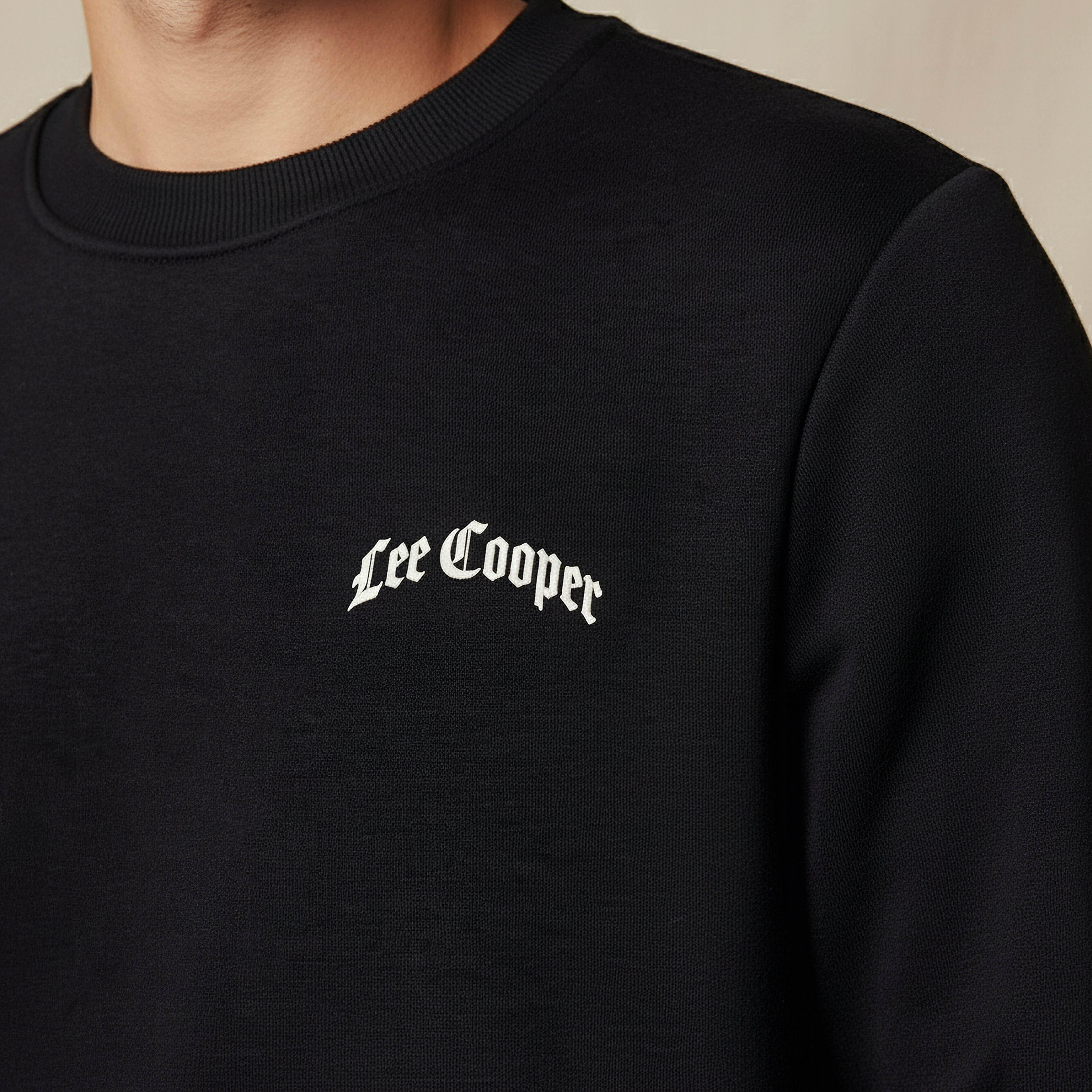 Lee Cooper Men Regular Fit Logo Print Cotton Sweatshirt-men-winterwear-hoodiesandsweatshirts-image-4
