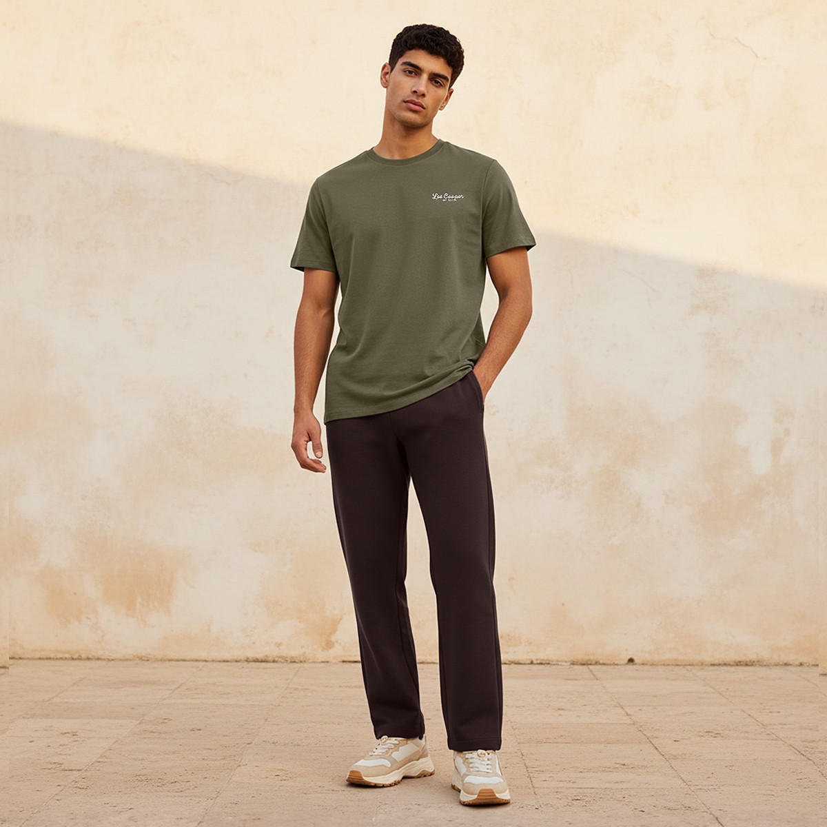 Lee Cooper Men Regular Fit Crew Neck Short Sleeve Logo Print T-shirt-men-clothing-tshirtsandpolos-tshirts-image-3