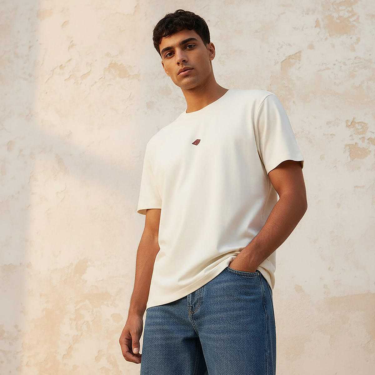 Lee Cooper Men Regular Fit Crew Neck Short Sleeve Logo Print T-shirt-men-clothing-tshirtsandpolos-tshirts-image-1