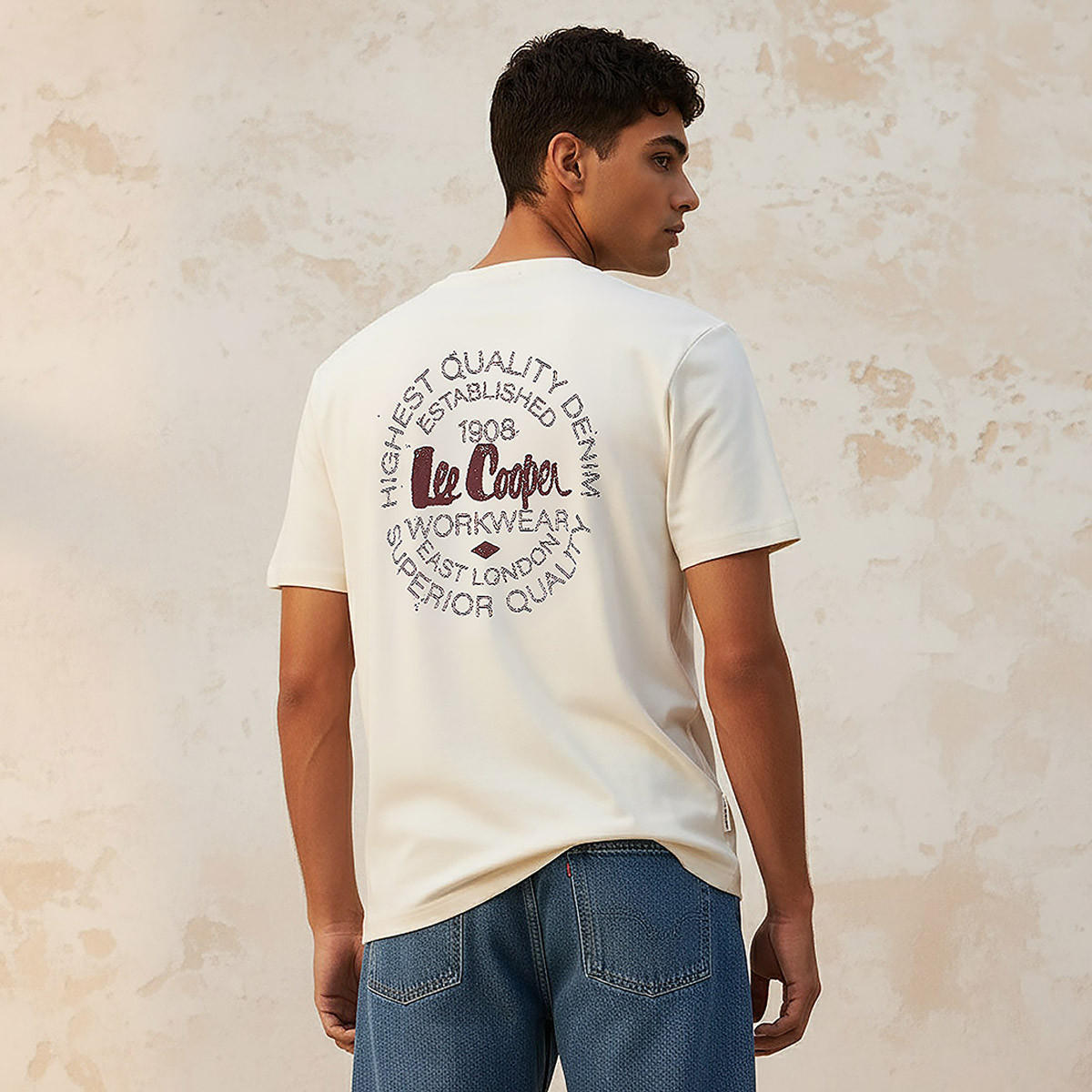 Lee Cooper Men Regular Fit Crew Neck Short Sleeve Logo Print T-shirt-men-clothing-tshirtsandpolos-tshirts-image-4