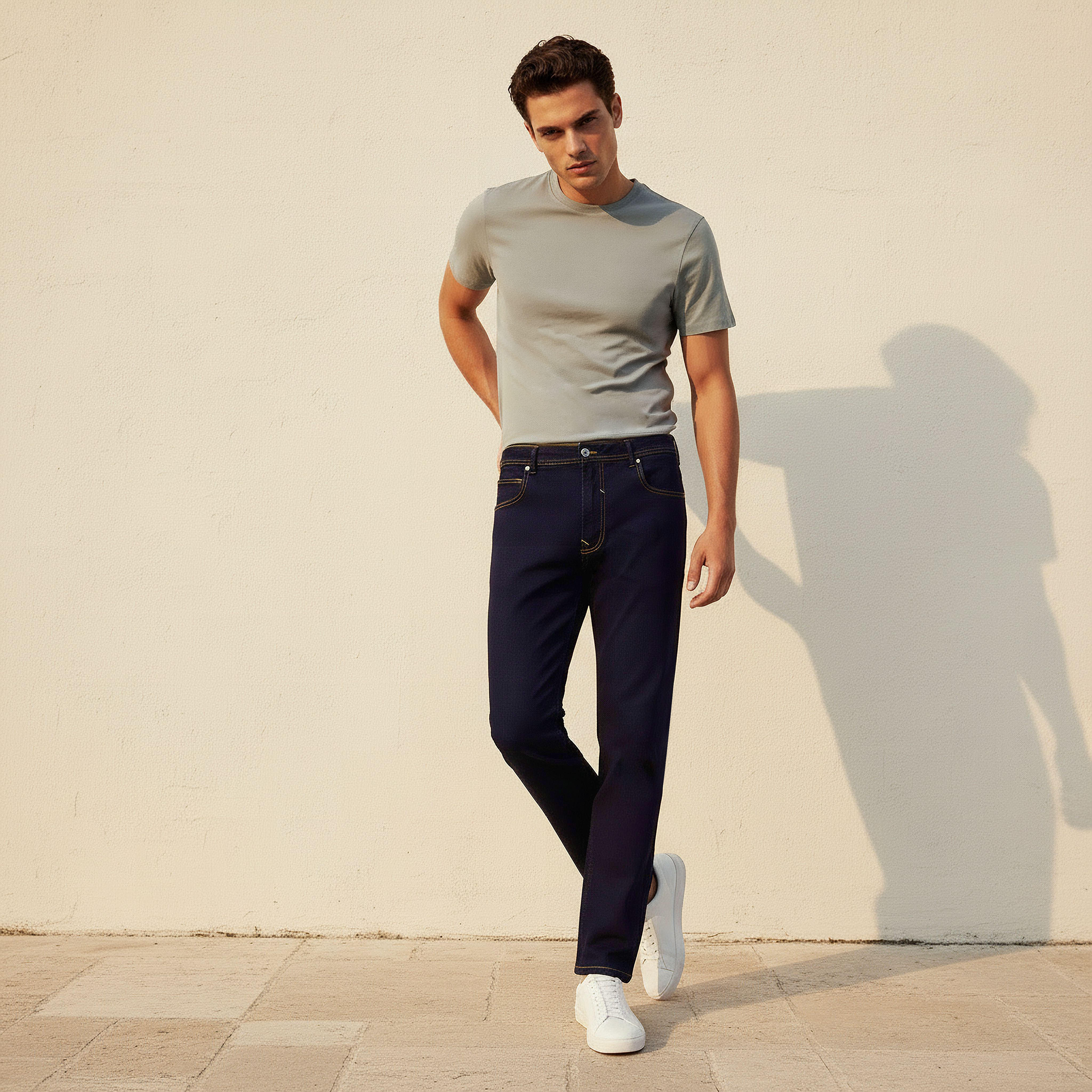 بنطلون جينز بقصّة عادية سوفت تاتش للرجال من لي كوبر-men-clothing-bottoms-jeans-image-5