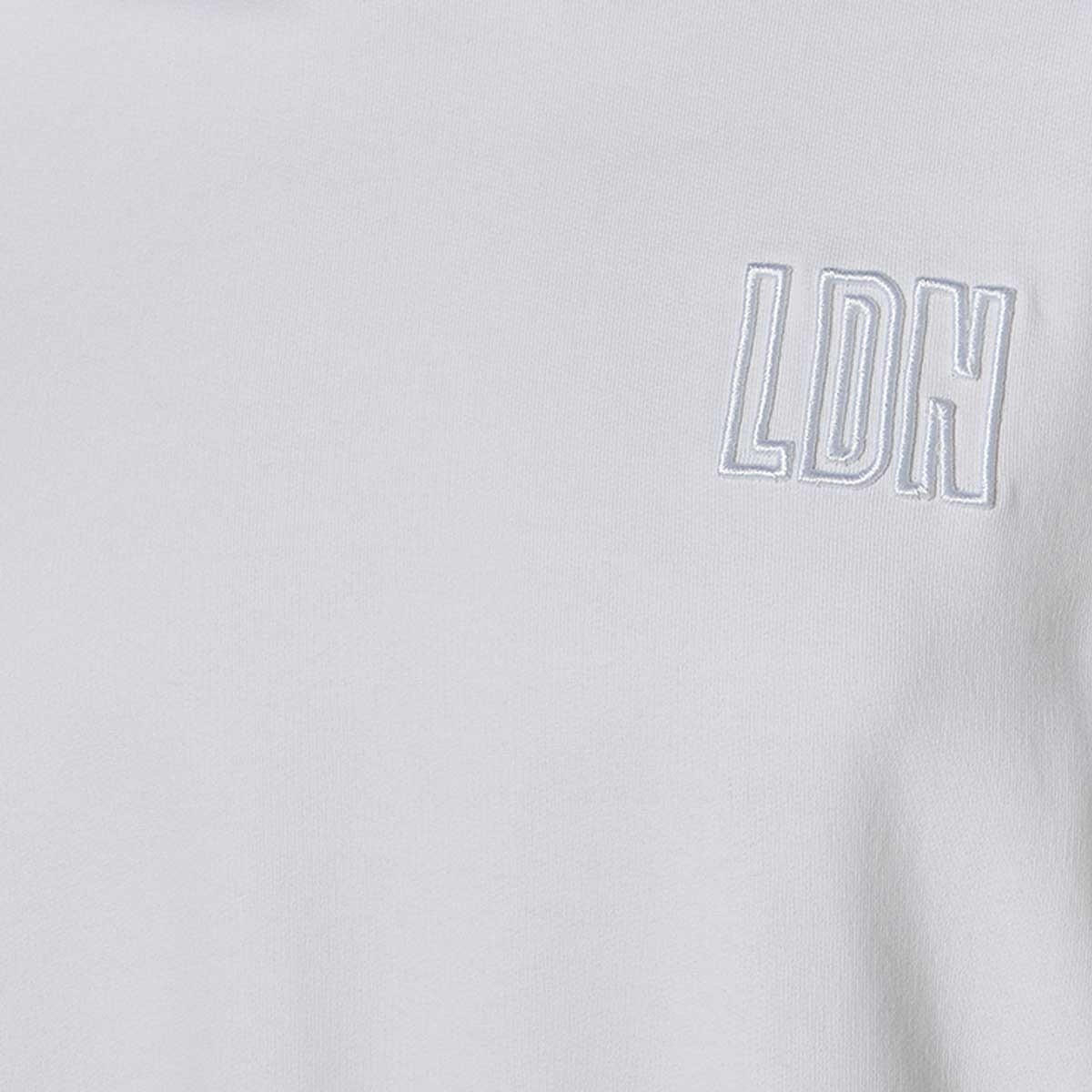Lee Cooper Regular Fit Crew Neck Short Sleeves Embroidered T-shirt-men-clothing-tshirtsandpolos-tshirts-image-2