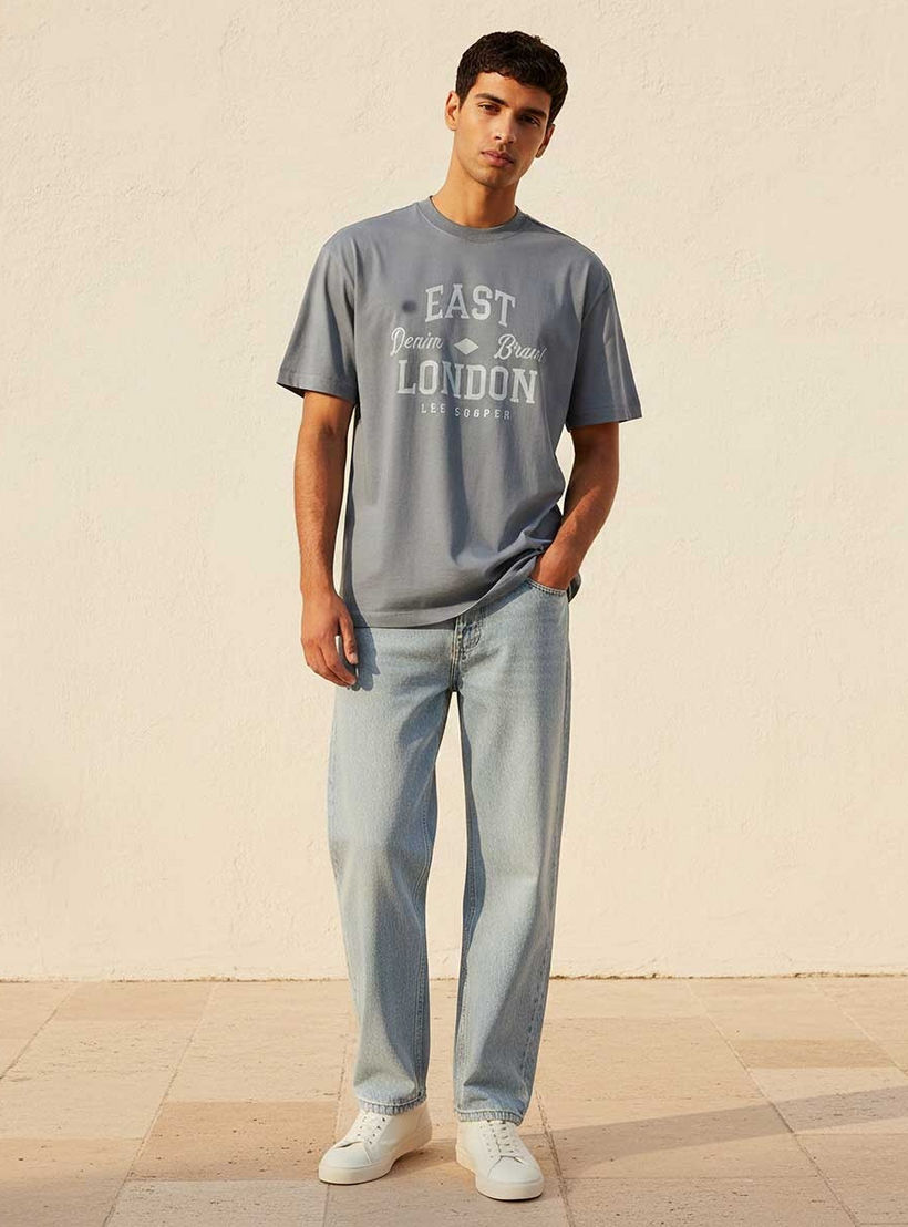 Lee Cooper Regular Fit Crew Neck Short Sleeves Logo Print T-shirt-men-clothing-tshirtsandpolos-tshirts-image-3