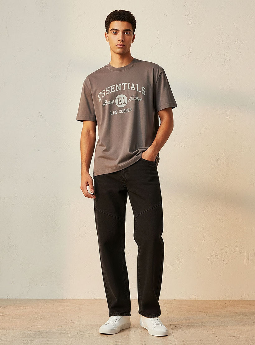 Lee Cooper Regular Fit Crew Neck Short Sleeves Logo Print T-shirt-men-clothing-tshirtsandpolos-tshirts-image-3