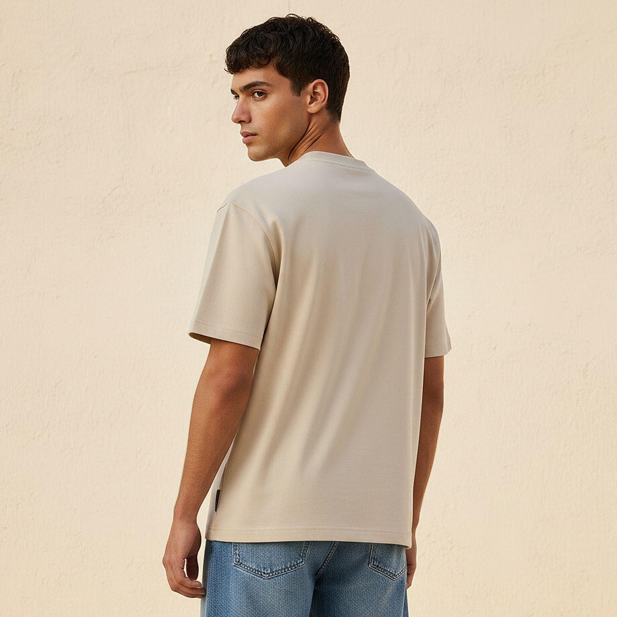 Lee Cooper Regular Fit Crew Neck Embroidered T-shirt-men-clothing-tshirtsandpolos-tshirts-image-4