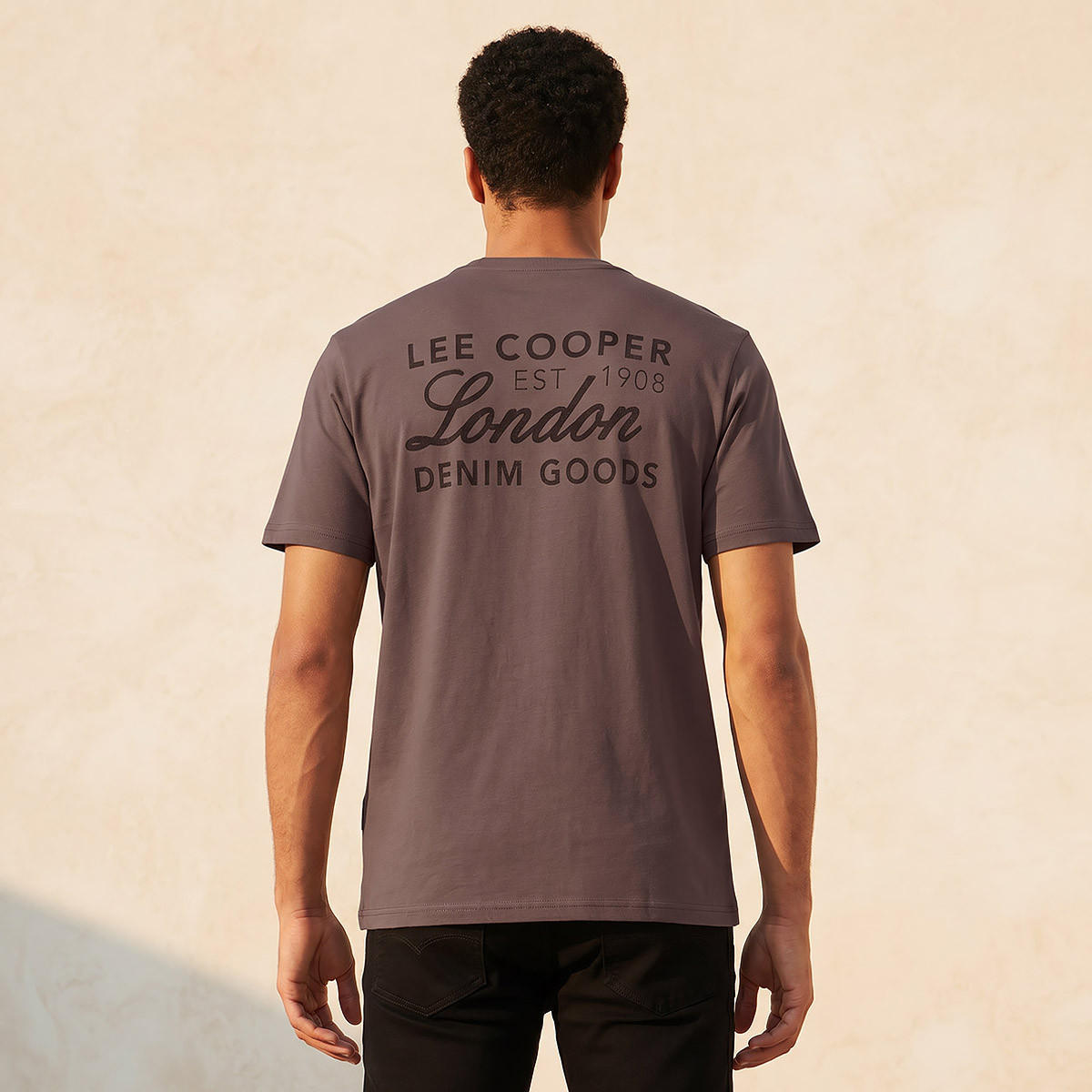 Lee Cooper Men Regular Fit Crew Neck Short Sleeve Logo Print T-shirt-men-clothing-tshirtsandpolos-tshirts-image-4