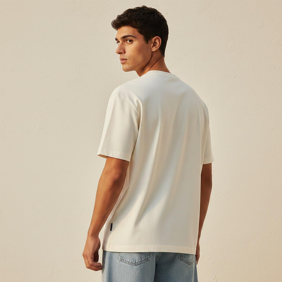 Lee Cooper Crew Neck Short Sleeves Badge Applique T-shirt-men-clothing-tshirtsandpolos-tshirts-image-4