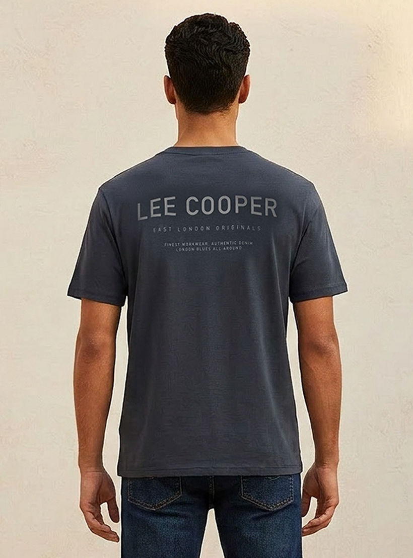 تيشيرت بقصة عادية وياقة دائرية وأكمام قصيرة بطبعة شعار من لي كوبر-men-clothing-tshirtsandpolos-tshirts-image-4