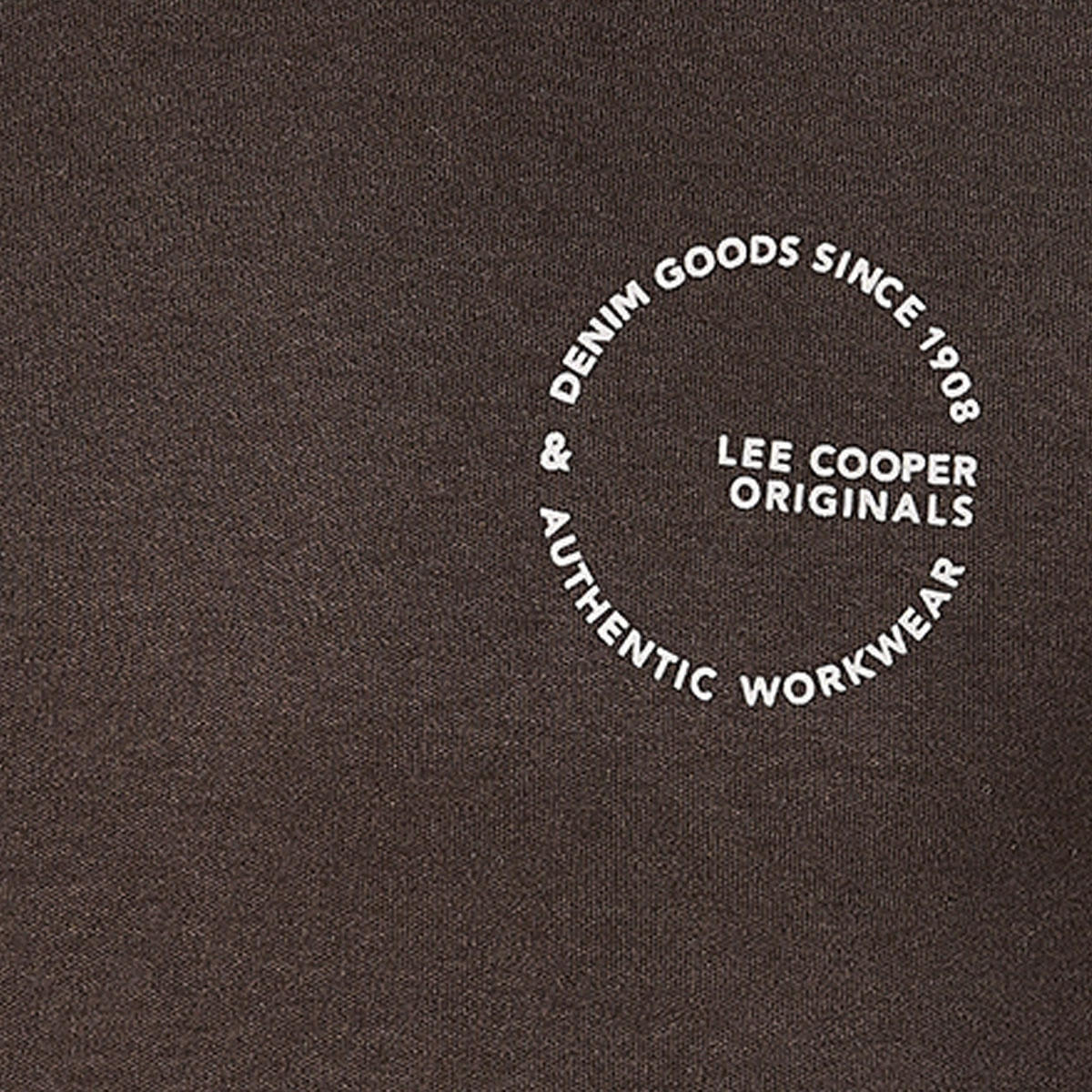 تيشيرت بقصة عادية وياقة دائرية وأكمام قصيرة بطبعة شعار من لي كوبر-men-clothing-tshirtsandpolos-tshirts-image-2