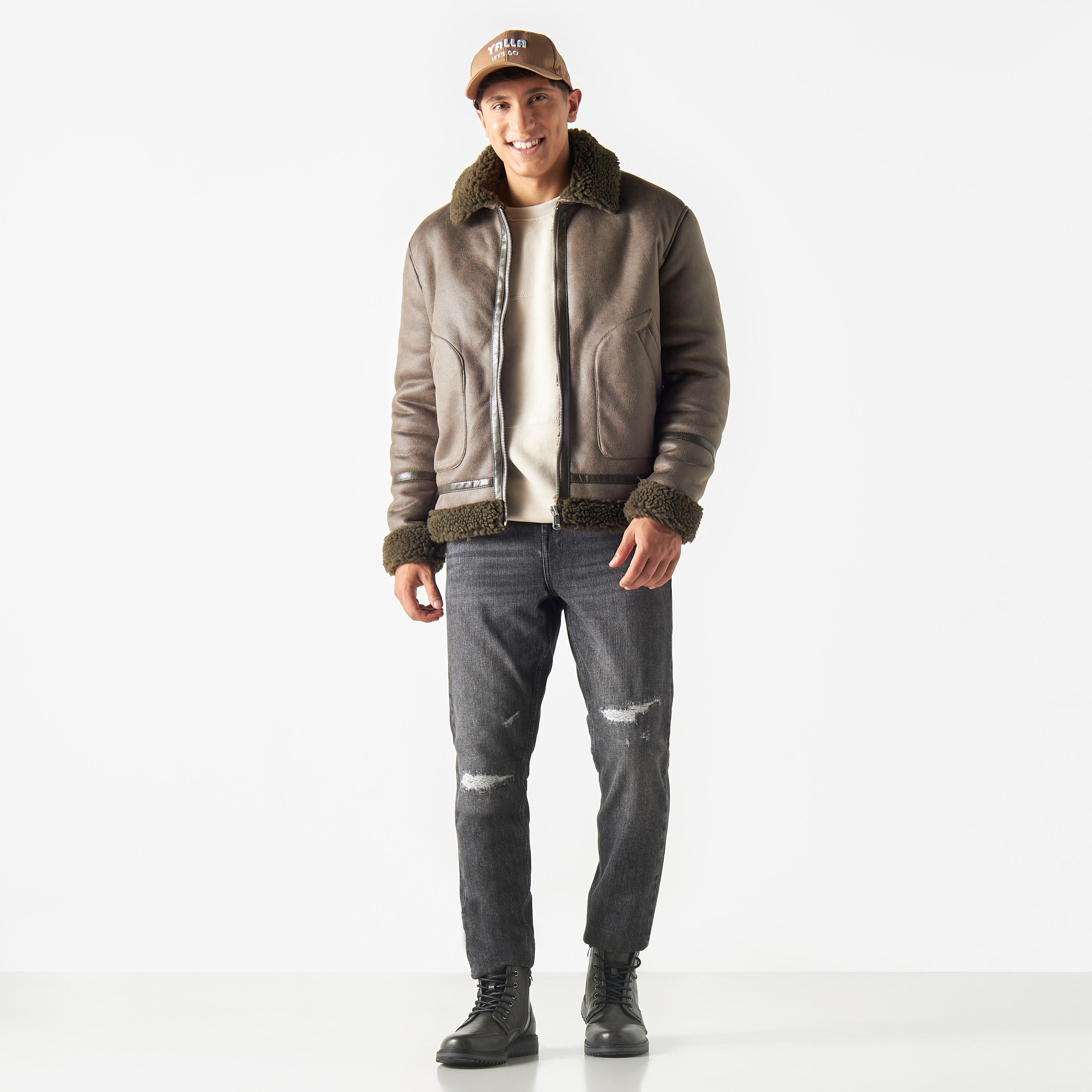 جاكيت فرو بارز الملمس بأكمام طويلة وجيوب من لي كوبر-men-clothing-jacketsandblazers-jackets-image-2
