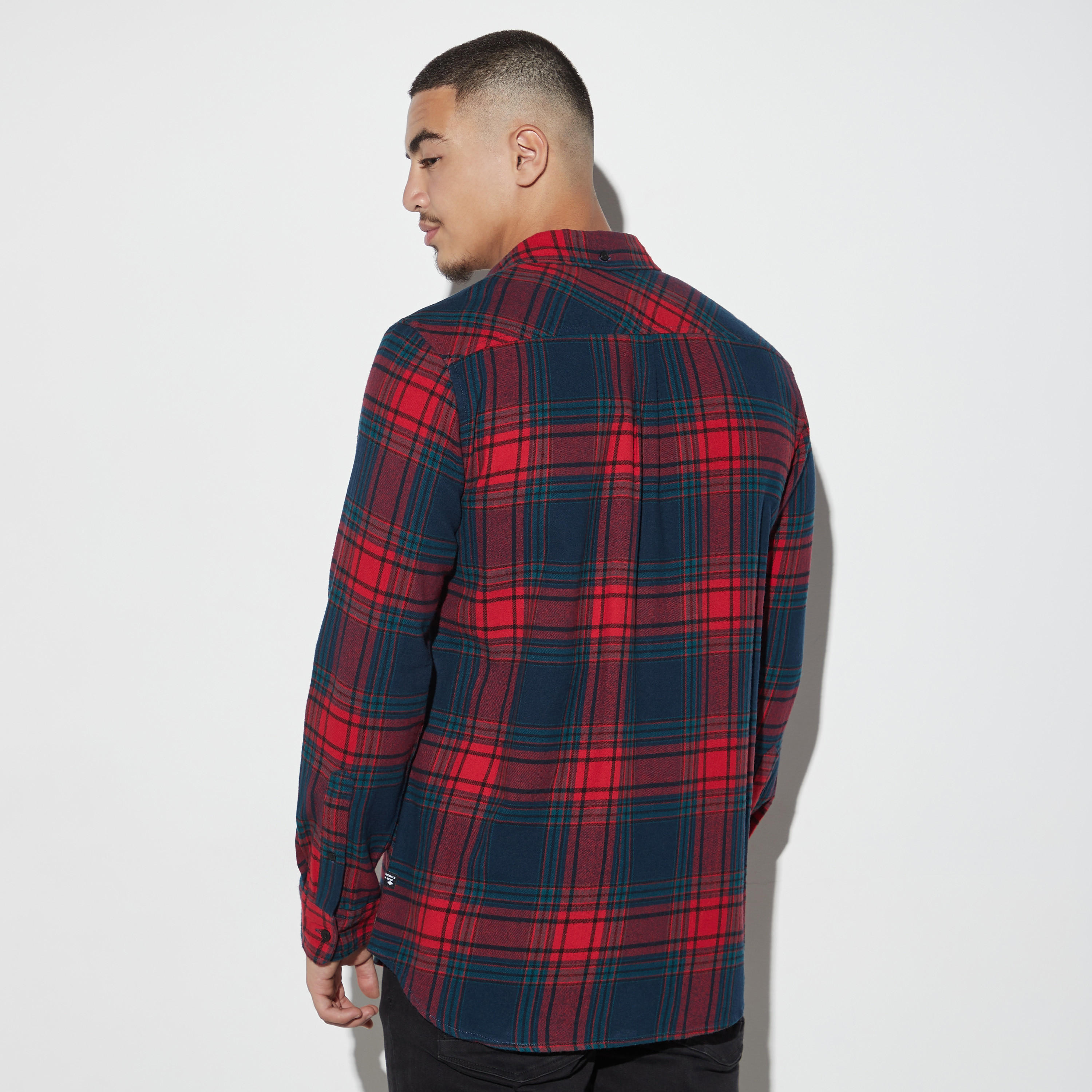 قميص كاروهات بأكمام طويلة وجيب من لي كوبر-men-clothing-shirts-image-3