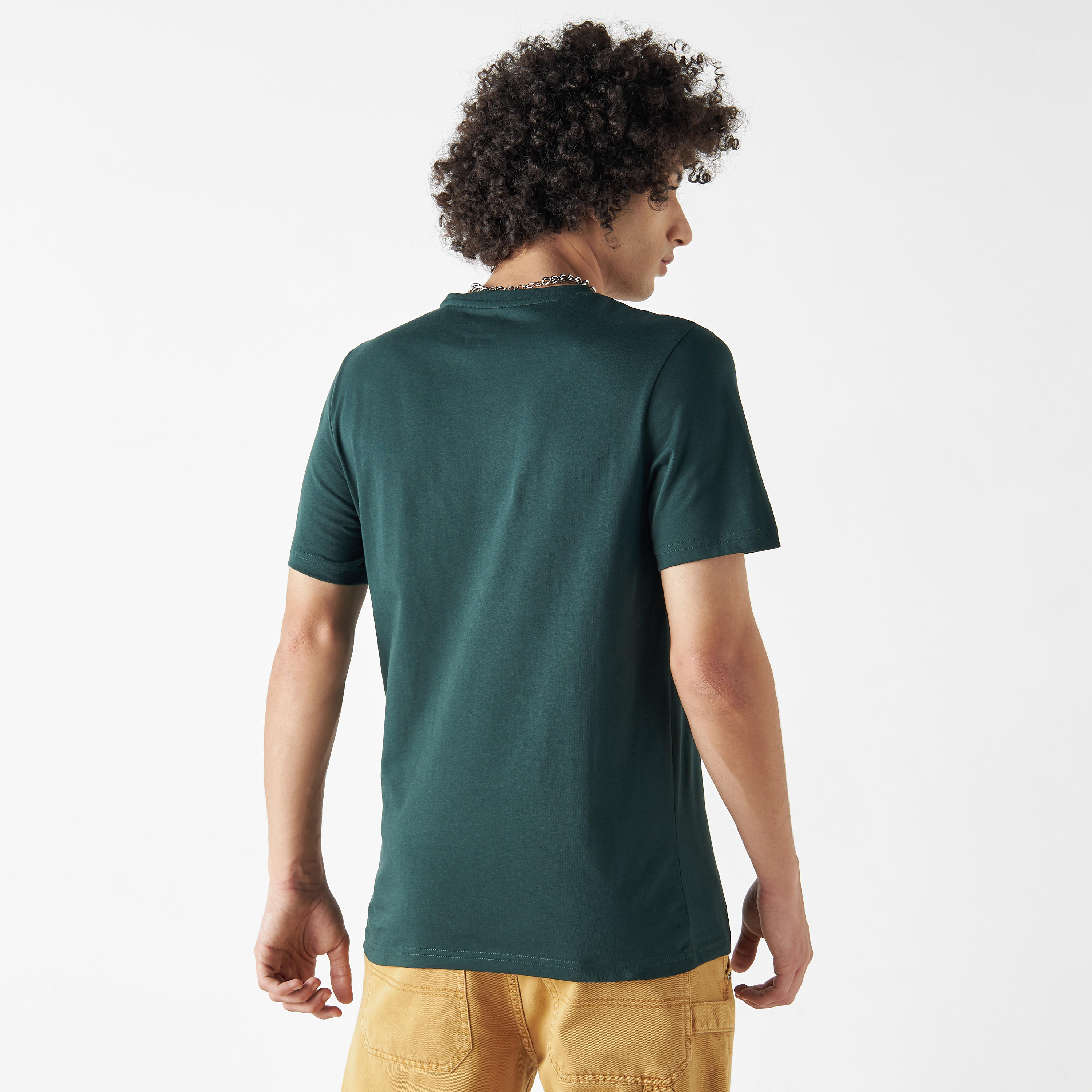 تيشيرت بياقة ضيّقة وأكمام قصيرة وطبعات شعار من لي كوبر-men-clothing-tshirtsandpolos-tshirts-image-3