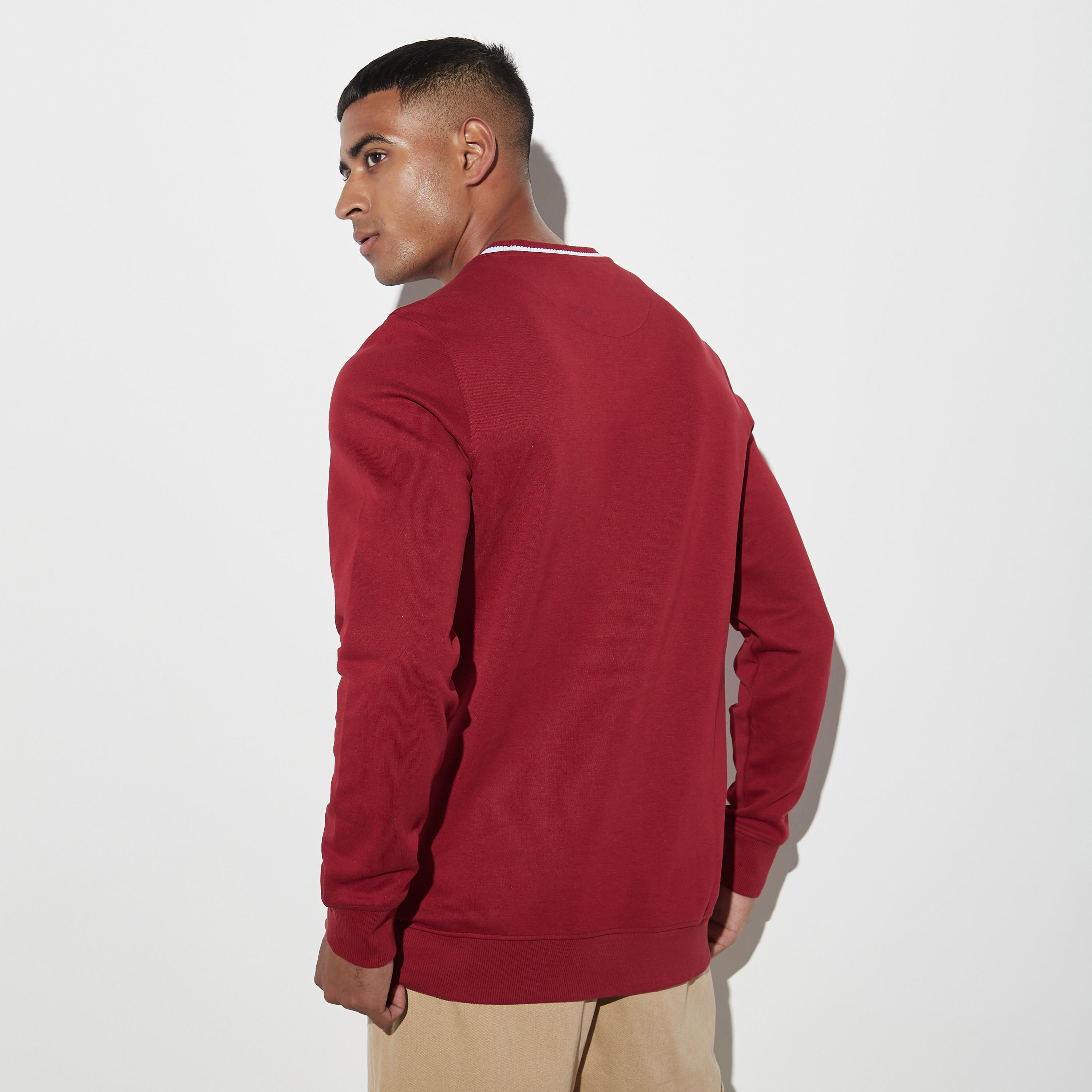 سويت شيرت بأكمام طويلة وياقة ضيقة وطبعات من لي كوبر-men-winterwear-hoodiesandsweatshirts-image-3