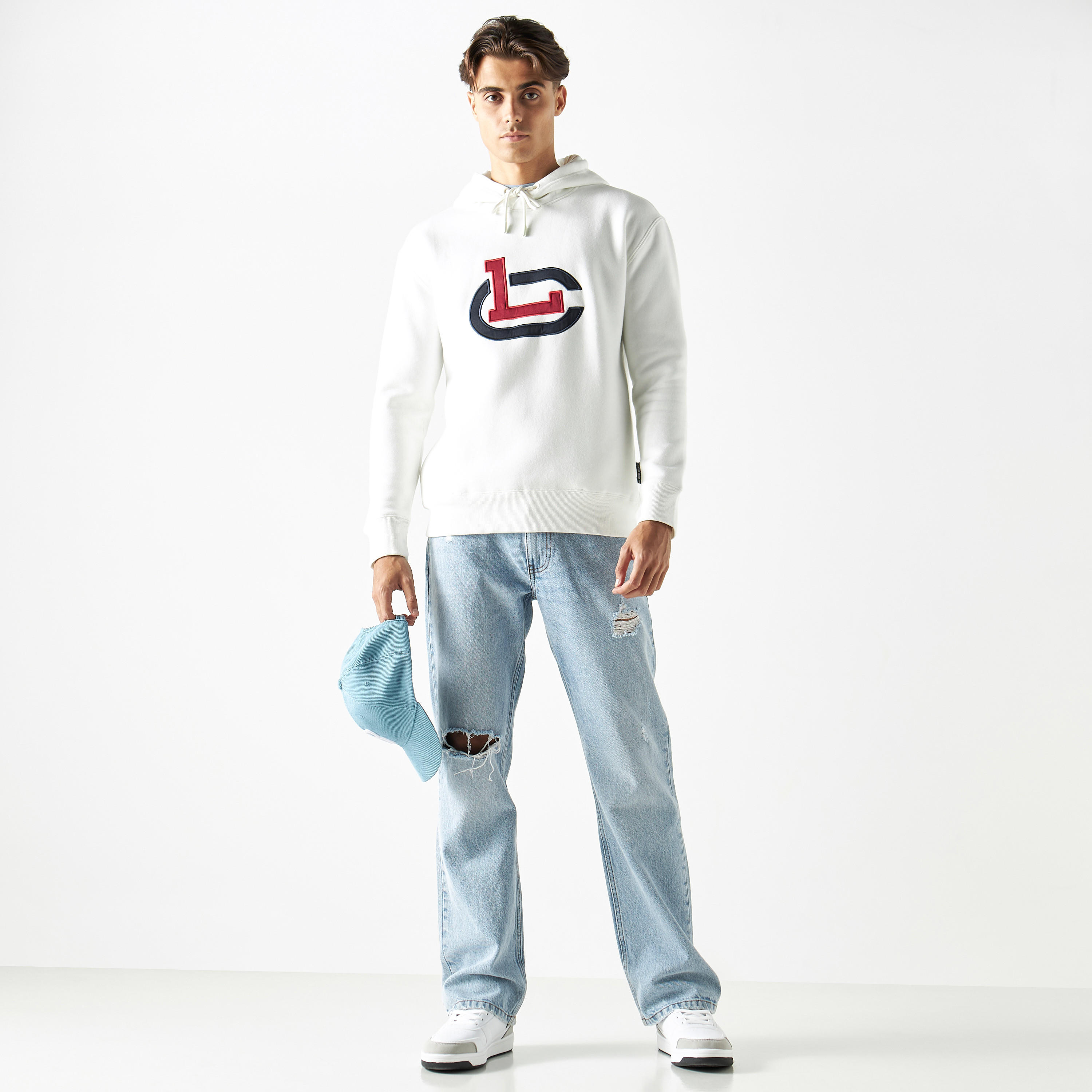 هودي مطرّز بأكمام طويلة من لي كوبر-men-winterwear-hoodiesandsweatshirts-image-2