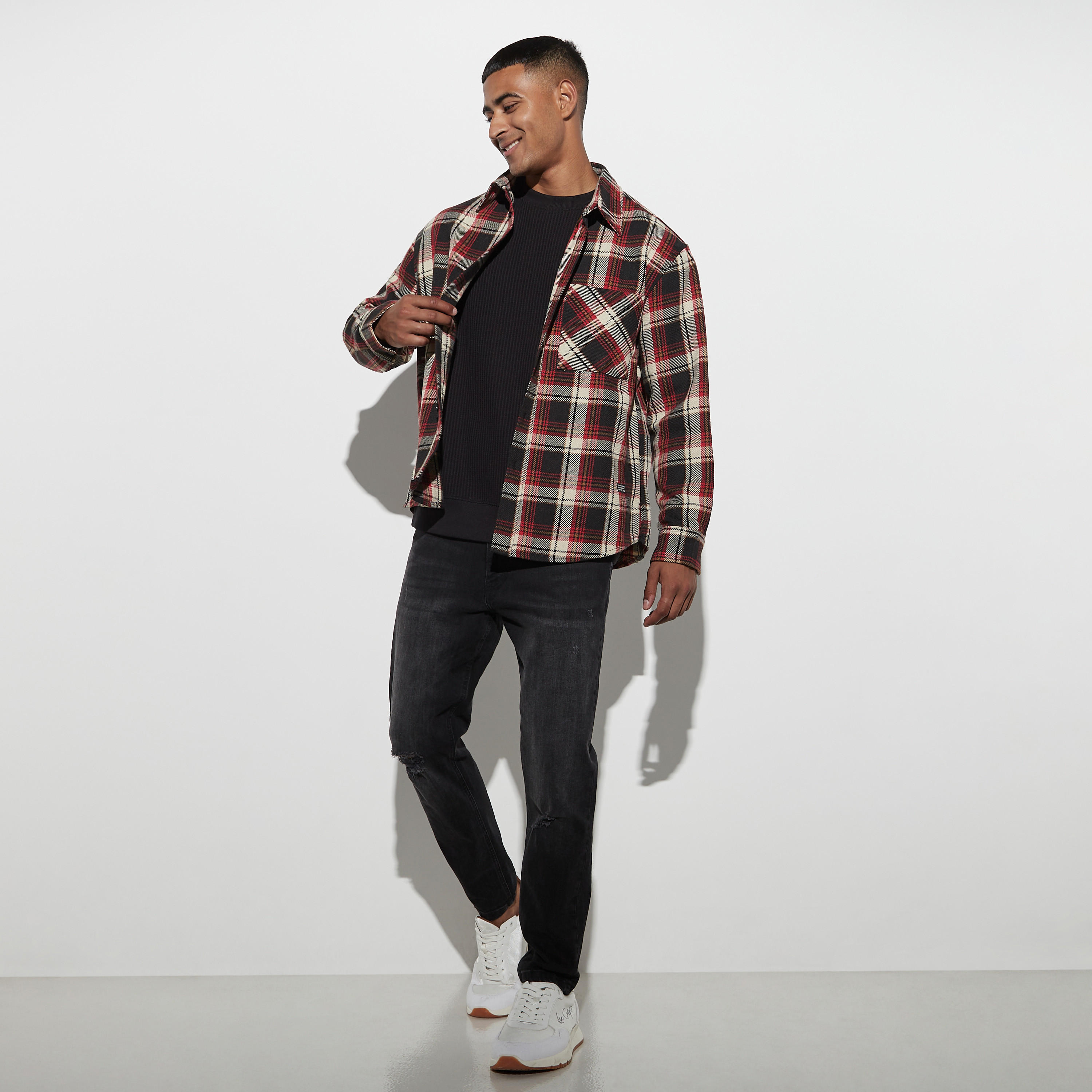 قميص كاروهات بأكمام طويلة وجيب من لي كوبر-men-clothing-shirts-image-2