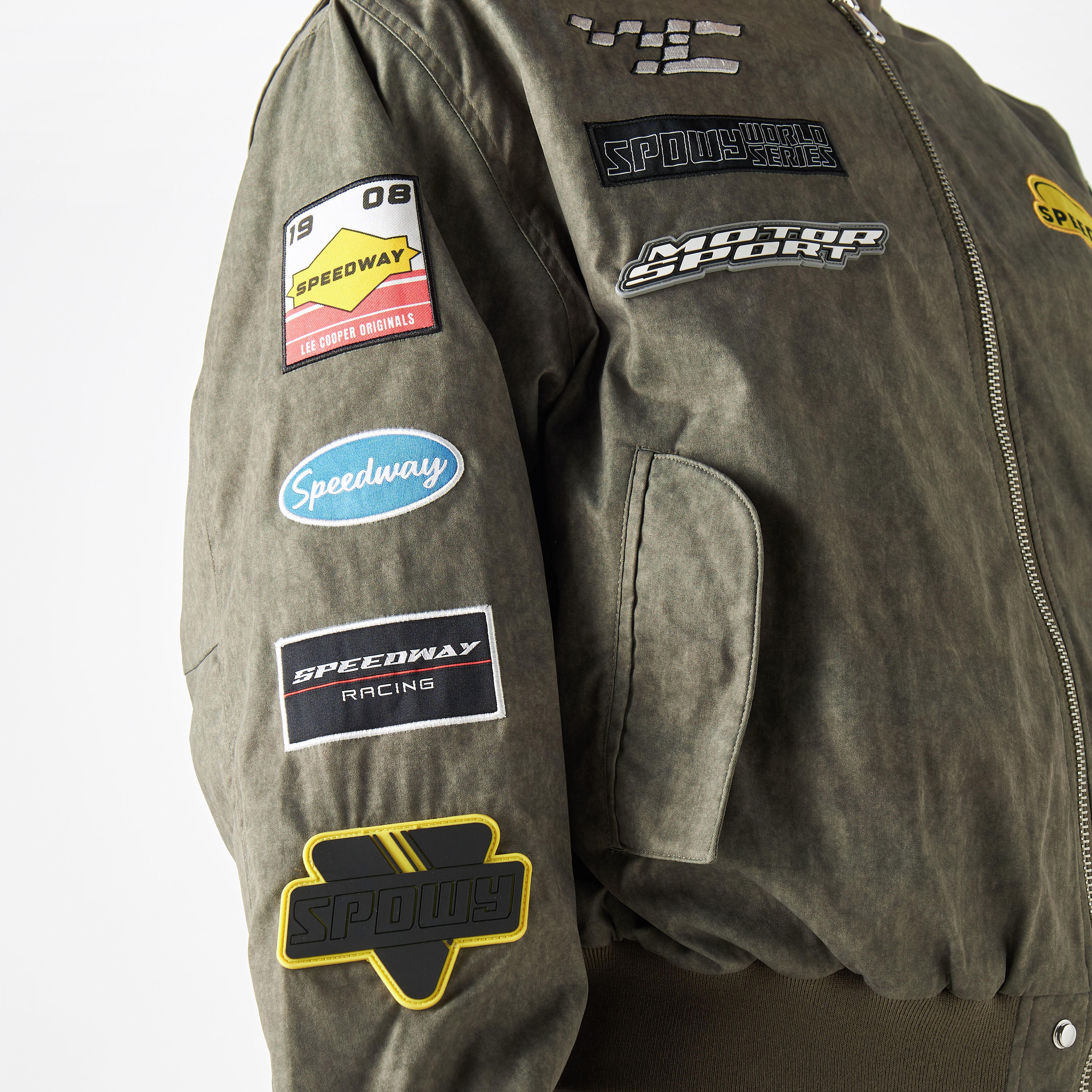 جاكيت بومبر بأكمام طويلة وجيوب وزخارف من لي كوبر-men-clothing-jacketsandblazers-jackets-image-5