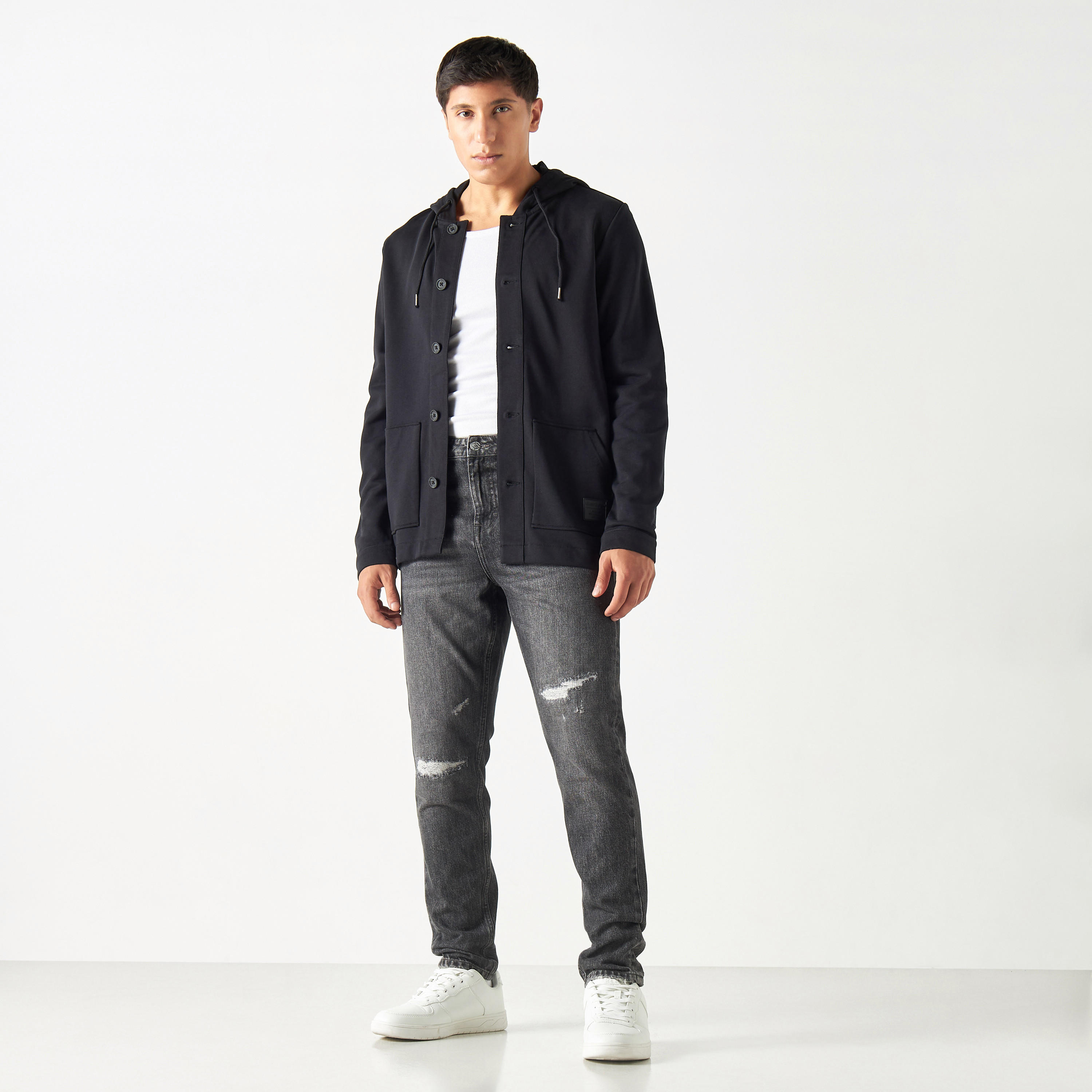 بنطلون جينز بقصة كاروت وجيوب وتفاصيل مضلّعة من لي كوبر-men-clothing-bottoms-jeans-image-2