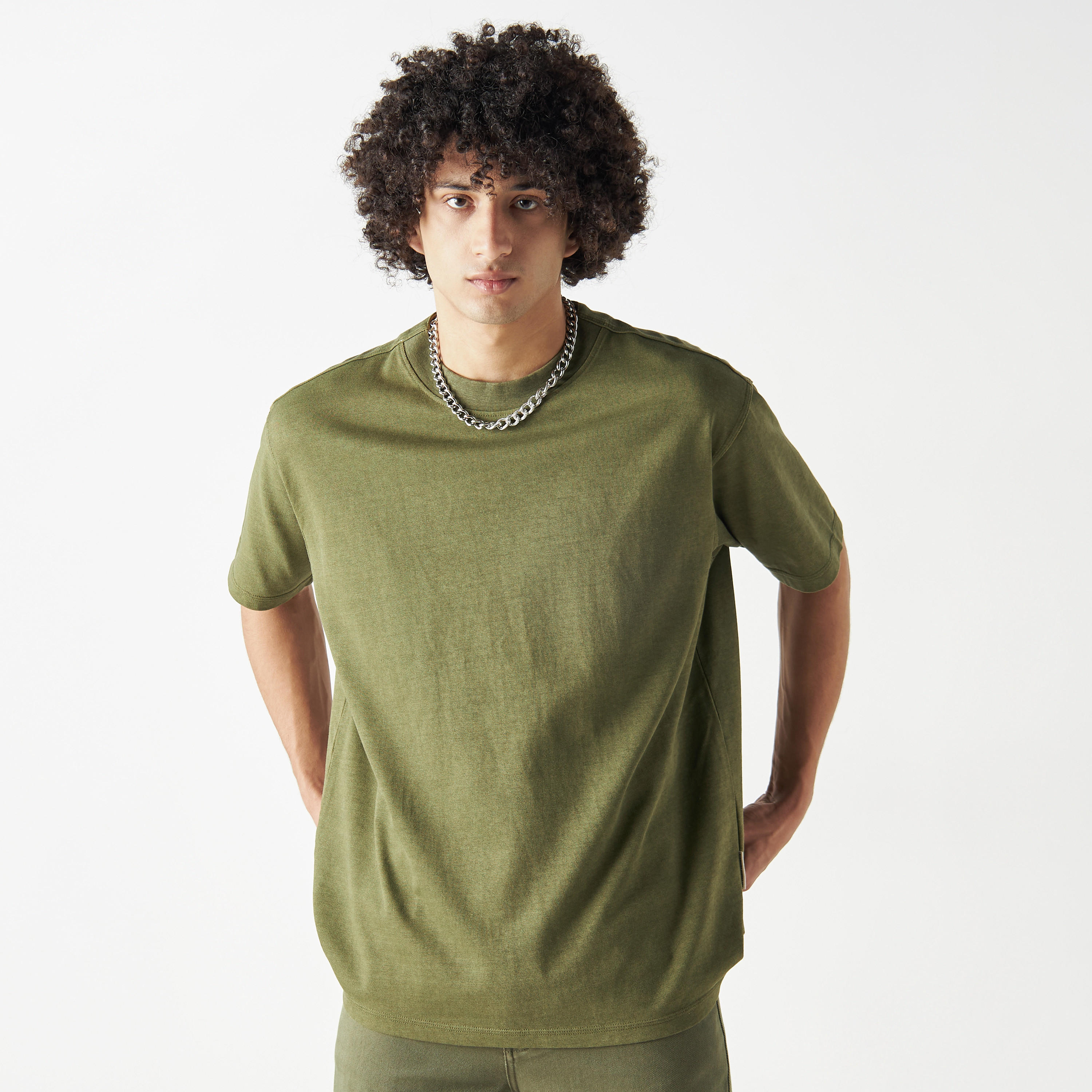 تيشيرت بياقة ضيّقة وأكمام قصيرة من لي كوبر-men-clothing-tshirtsandpolos-tshirts-image-4