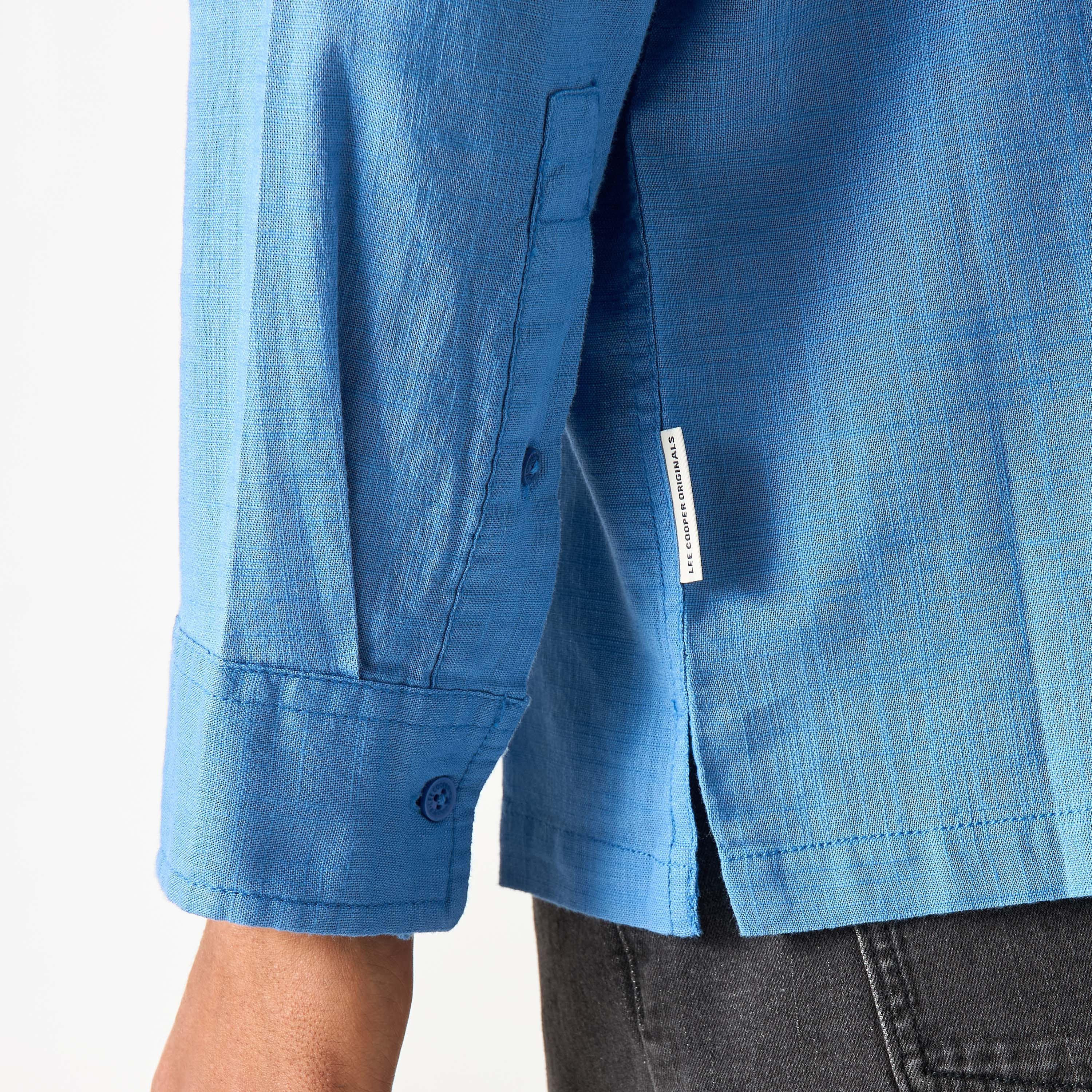 قميص قطن بياقة كامب من لي كوبر-men-clothing-shirts-image-5