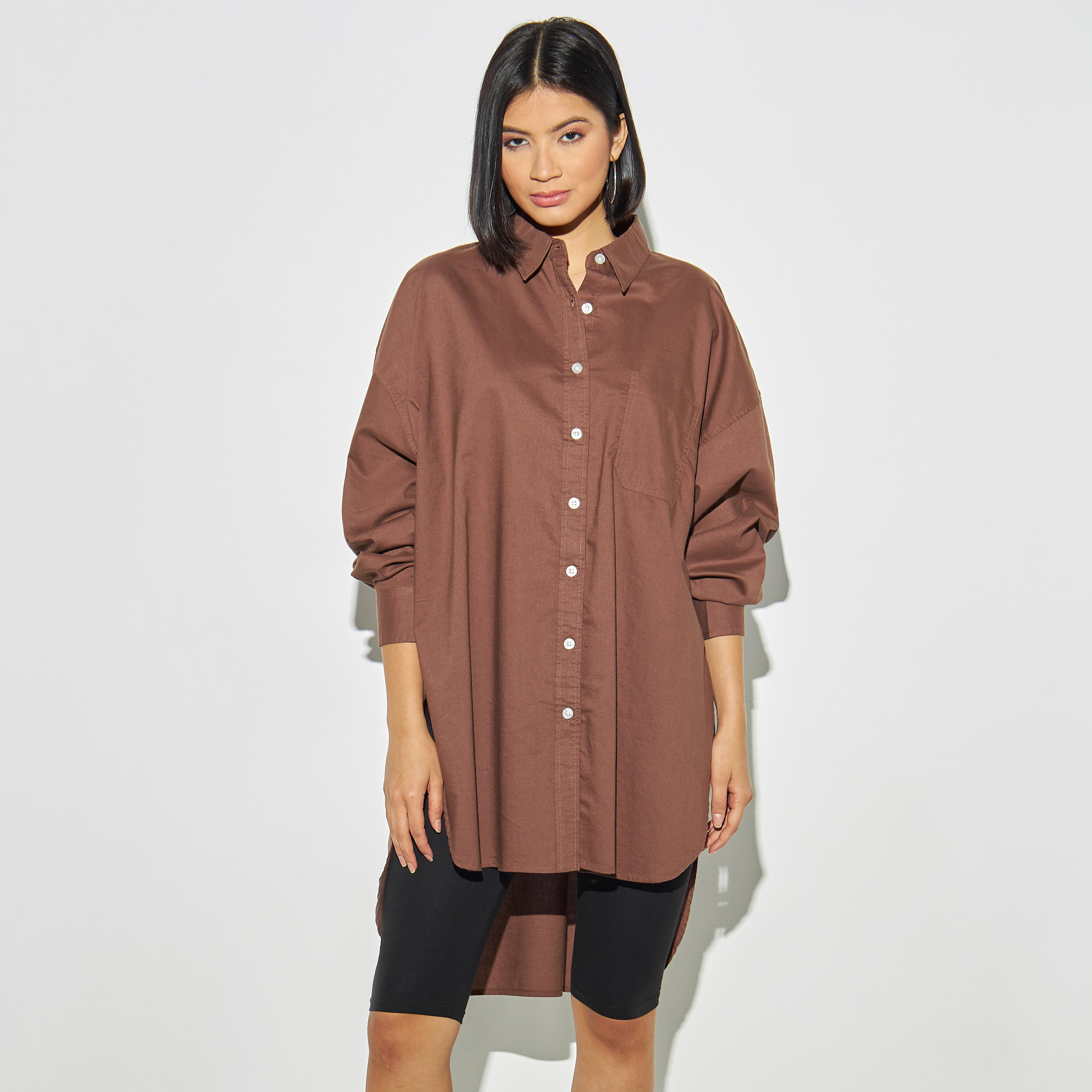 قميص أكسفورد سادة بحواف غير مستوية وجيب من لي كوبر-women-clothing-shirtsandblouses-shirts-image-1