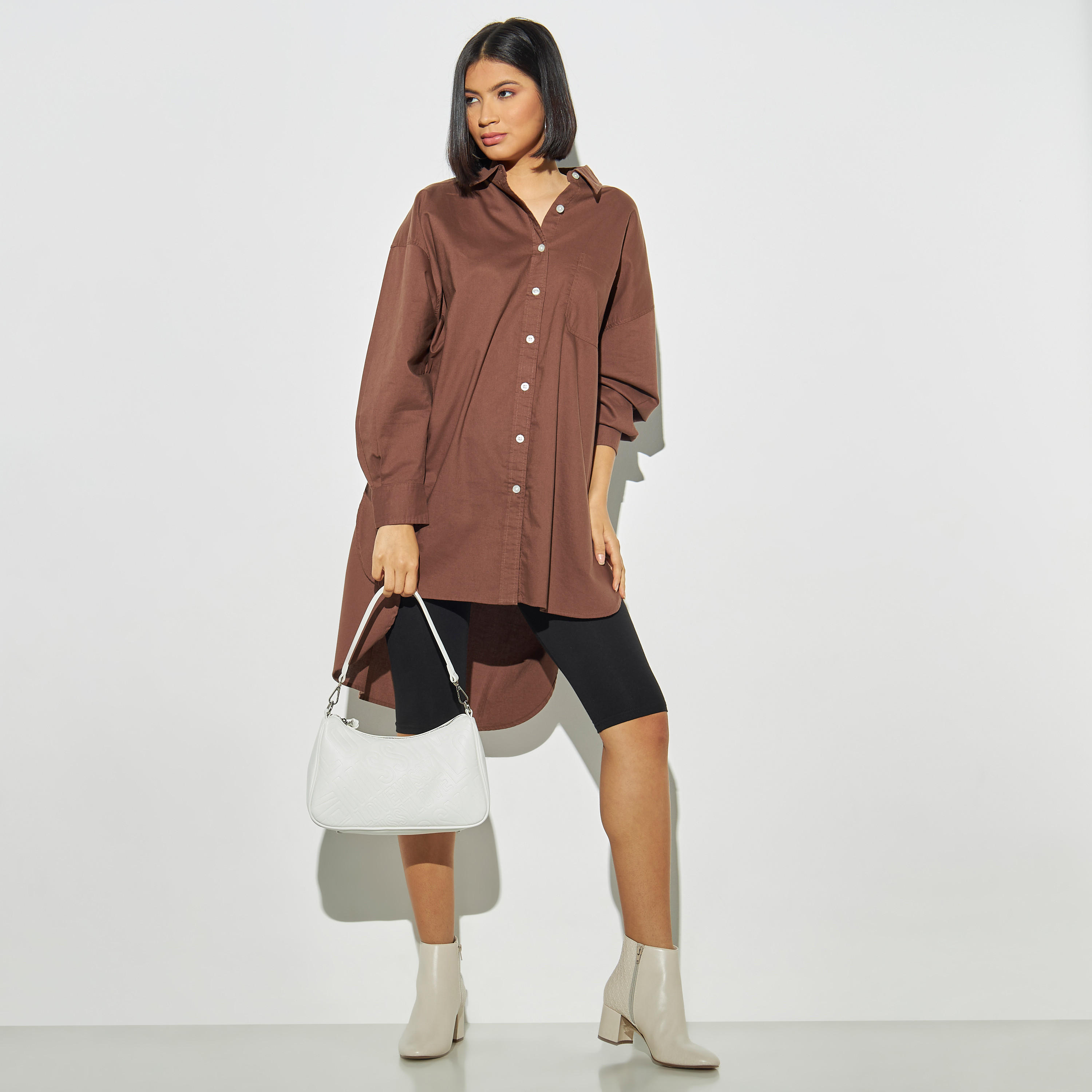 قميص أكسفورد سادة بحواف غير مستوية وجيب من لي كوبر-women-clothing-shirtsandblouses-shirts-image-2