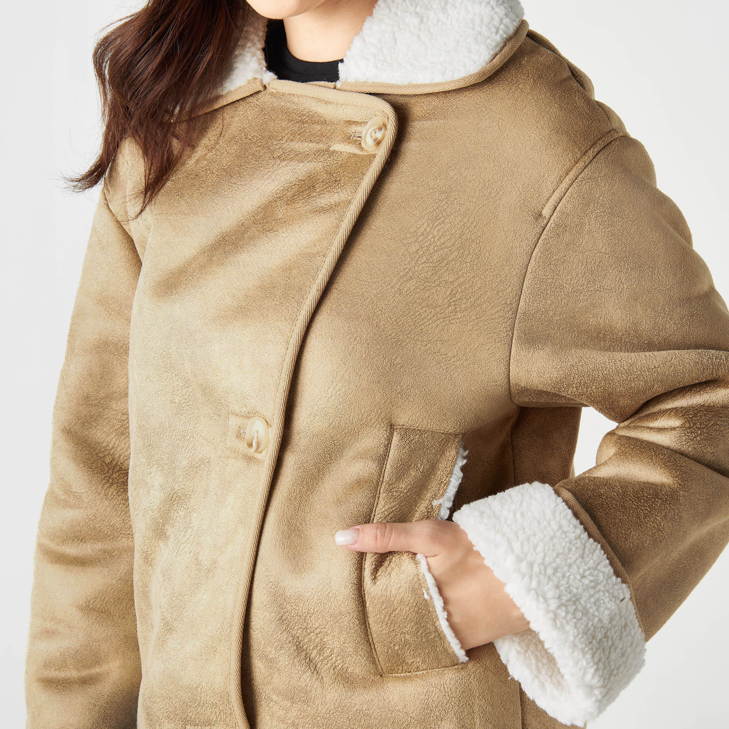 جاكيت بأكمام طويلة وتفاصيل فرو من لي كوبر-women-winterwear-coatsandjackets-jackets-image-4