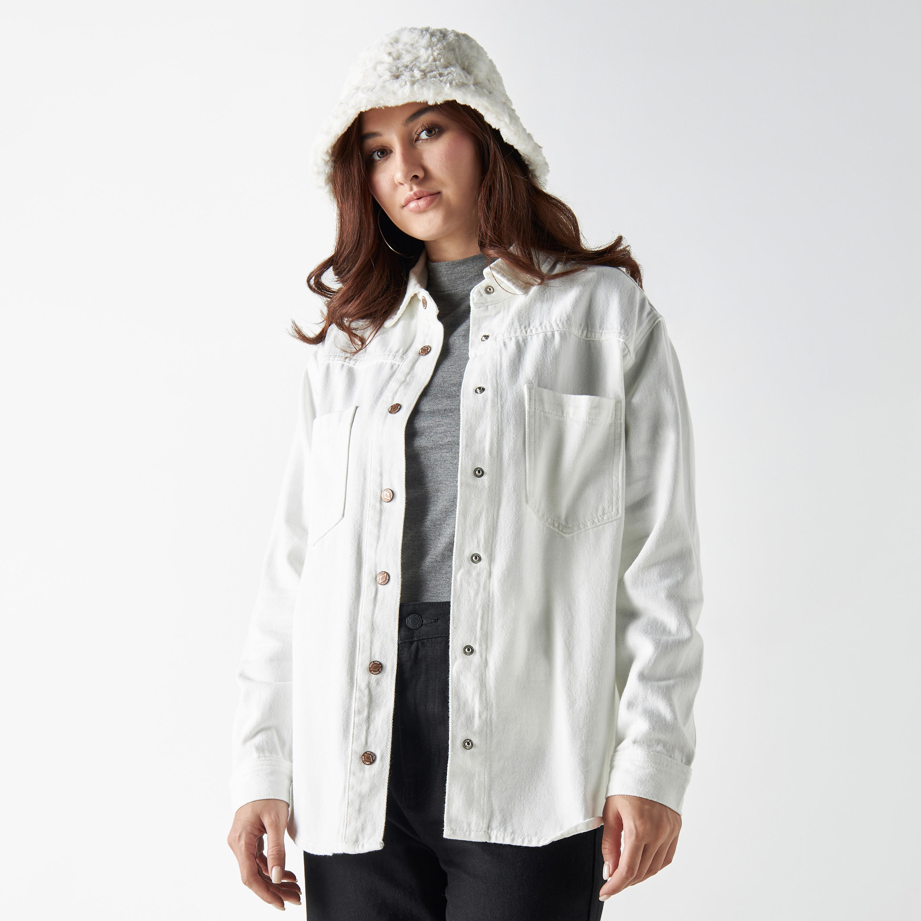 جاكيت دنيم بأكمام طويلة وجيوب من لي كوبر-women-winterwear-coatsandjackets-jackets-image-1