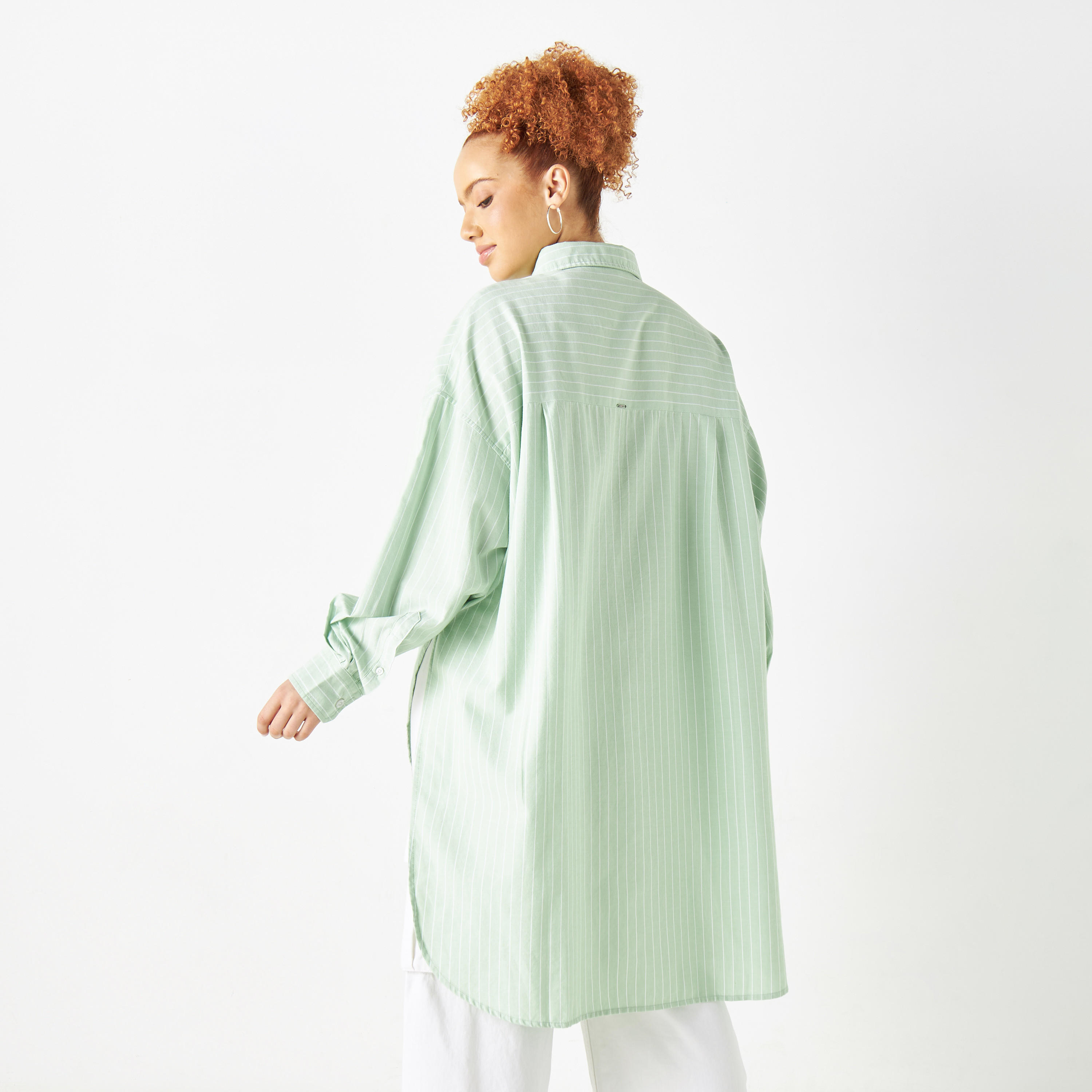 قميص دينم مقلّم طويل بأكمام طويلة من لي كوبر-women-clothing-shirtsandblouses-shirts-image-11
