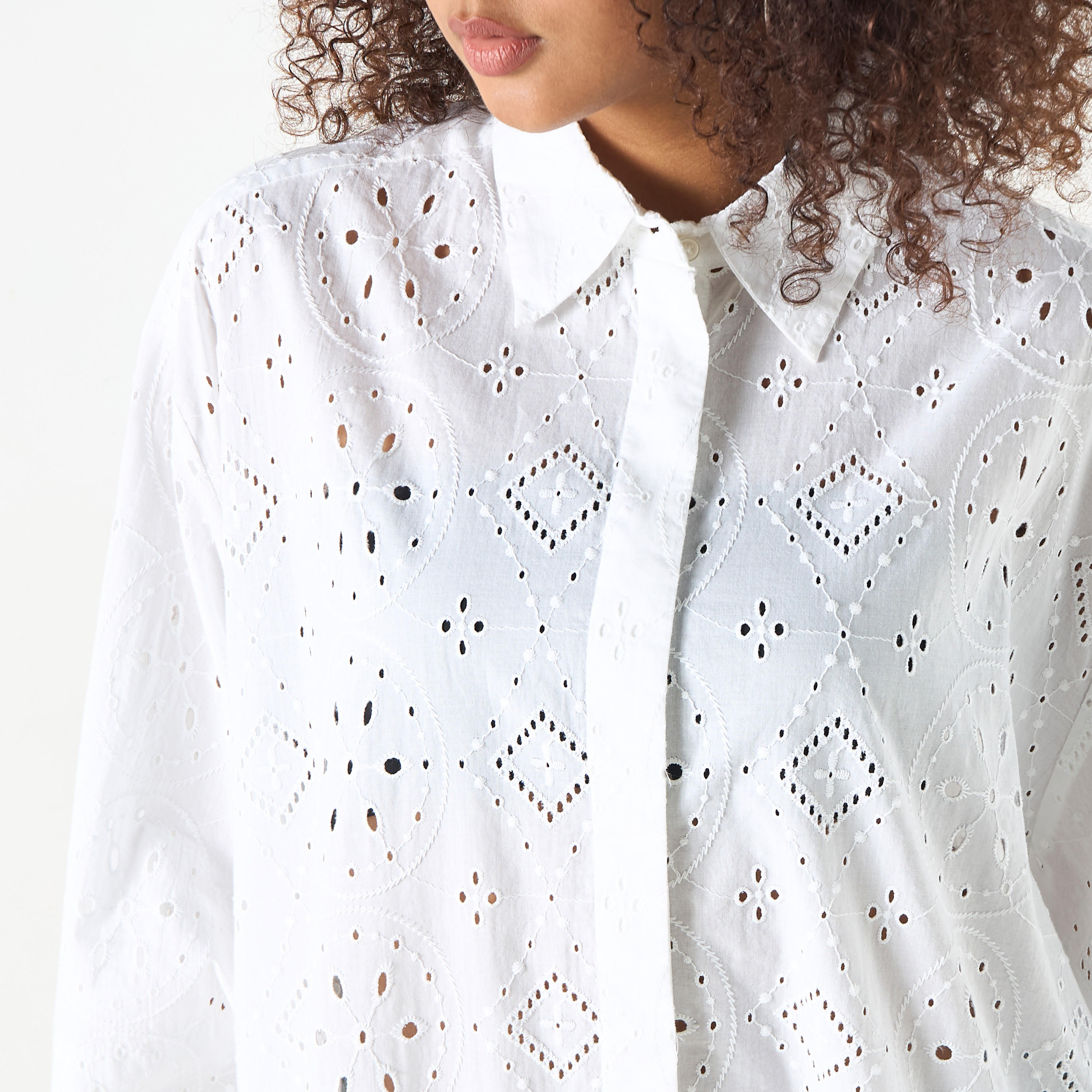 قميص مطرز مقاس واسع من لي كوبر-women-clothing-shirtsandblouses-shirts-image-4