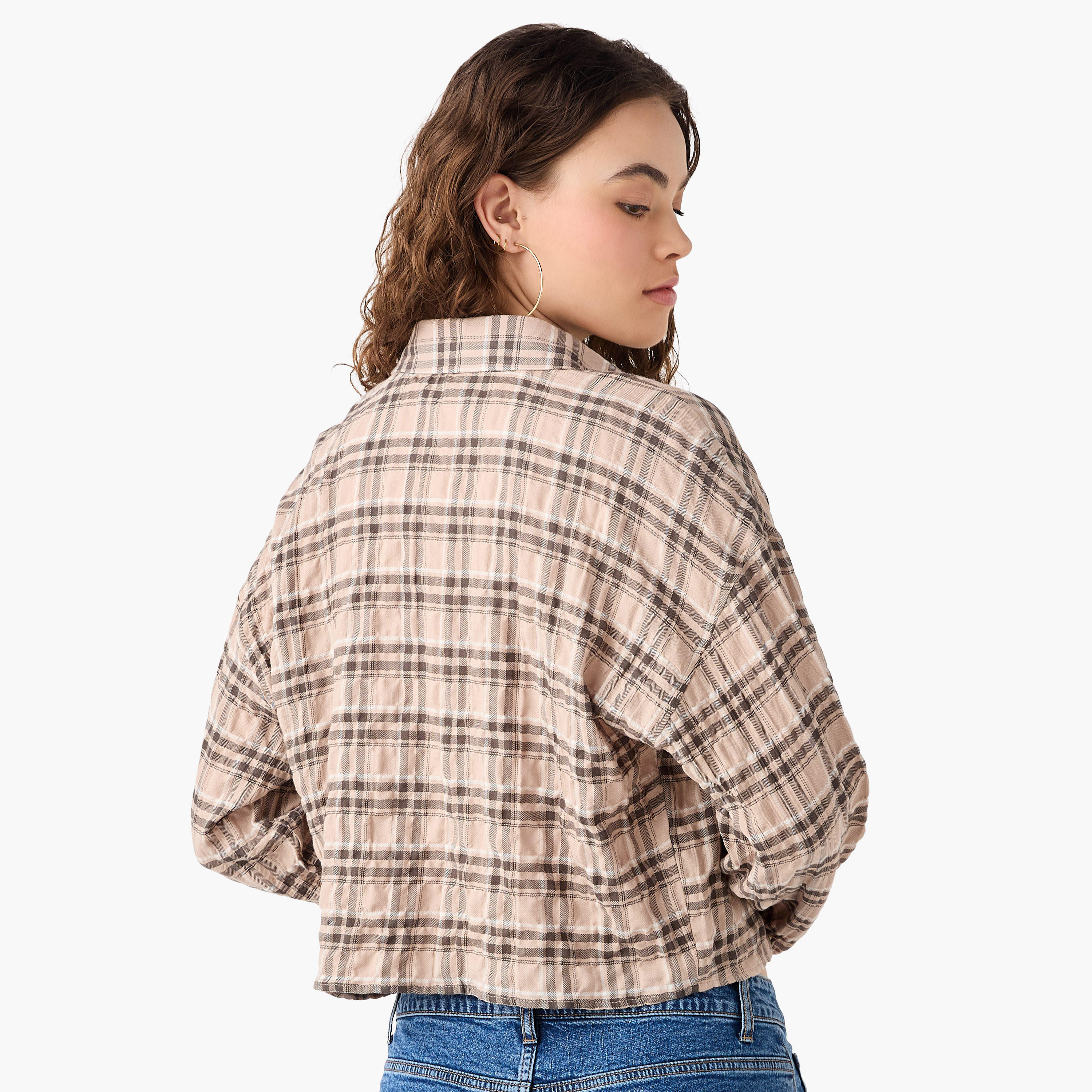 تيشيرت قصير كاروهات بأكمام طويلة وقصة عادية من لي كوبر-women-clothing-shirtsandblouses-shirts-image-13