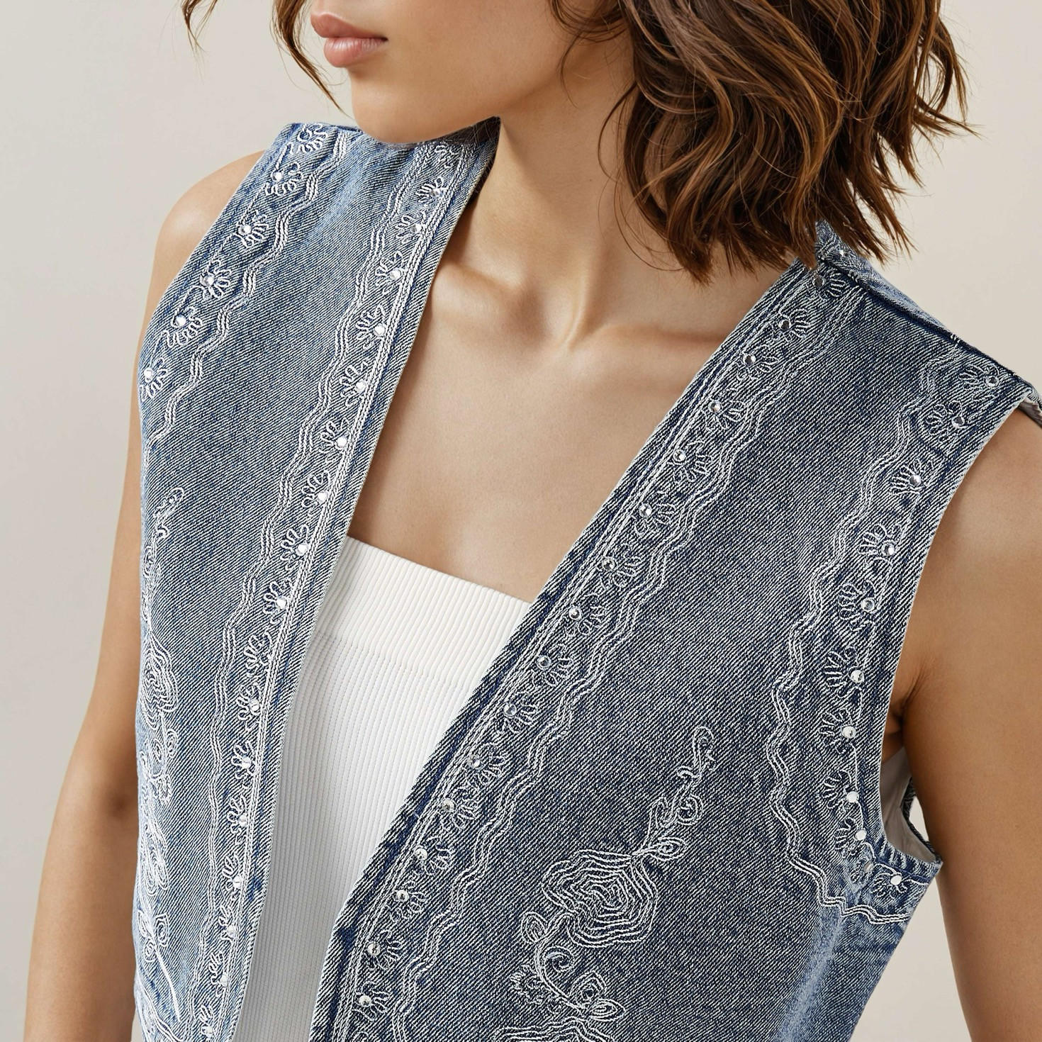 Lee Cooper Embroidered Denim Sleeveless Crop Jacket-women-winterwear-coatsandjackets-waistcoats-image-4