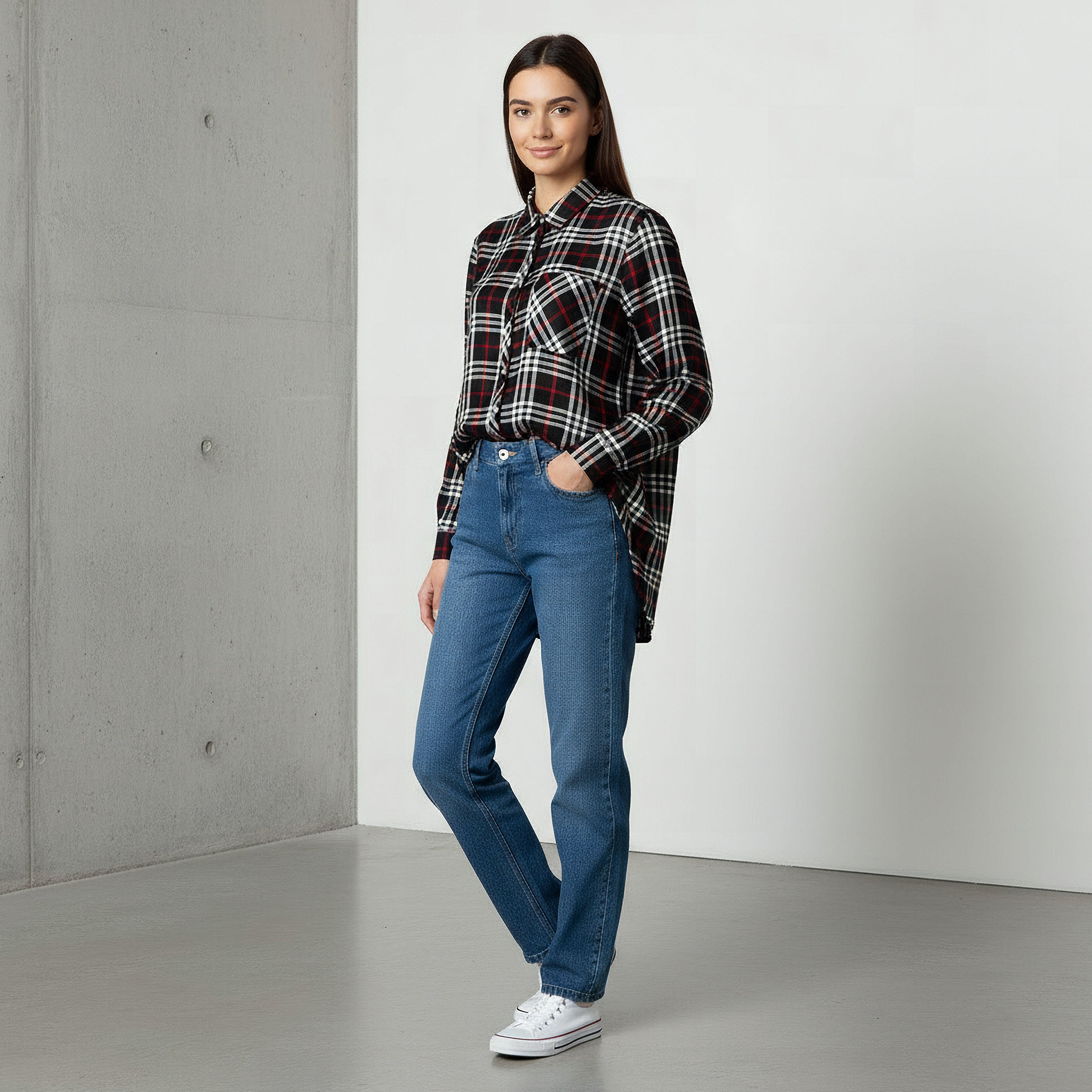 قميص كاروهات بقصة عادية من لي كوبر-women-clothing-shirtsandblouses-shirts-image-2