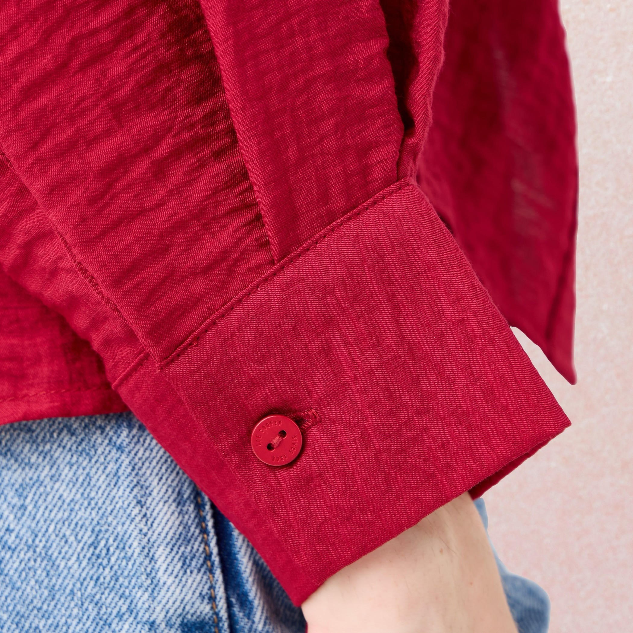 قميص بارز الملمس من لي كوبر-women-clothing-shirtsandblouses-shirts-image-5
