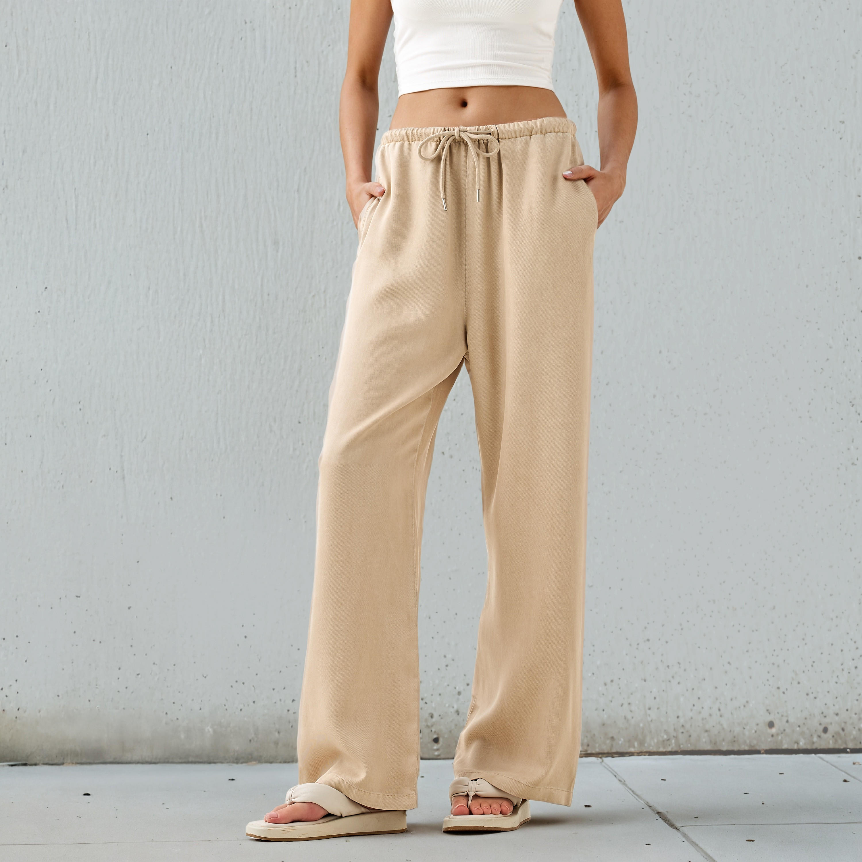 بنطلون تينسل بخصر عالي وجيوب من لي كوبر-women-clothing-bottoms-trousers-image-4