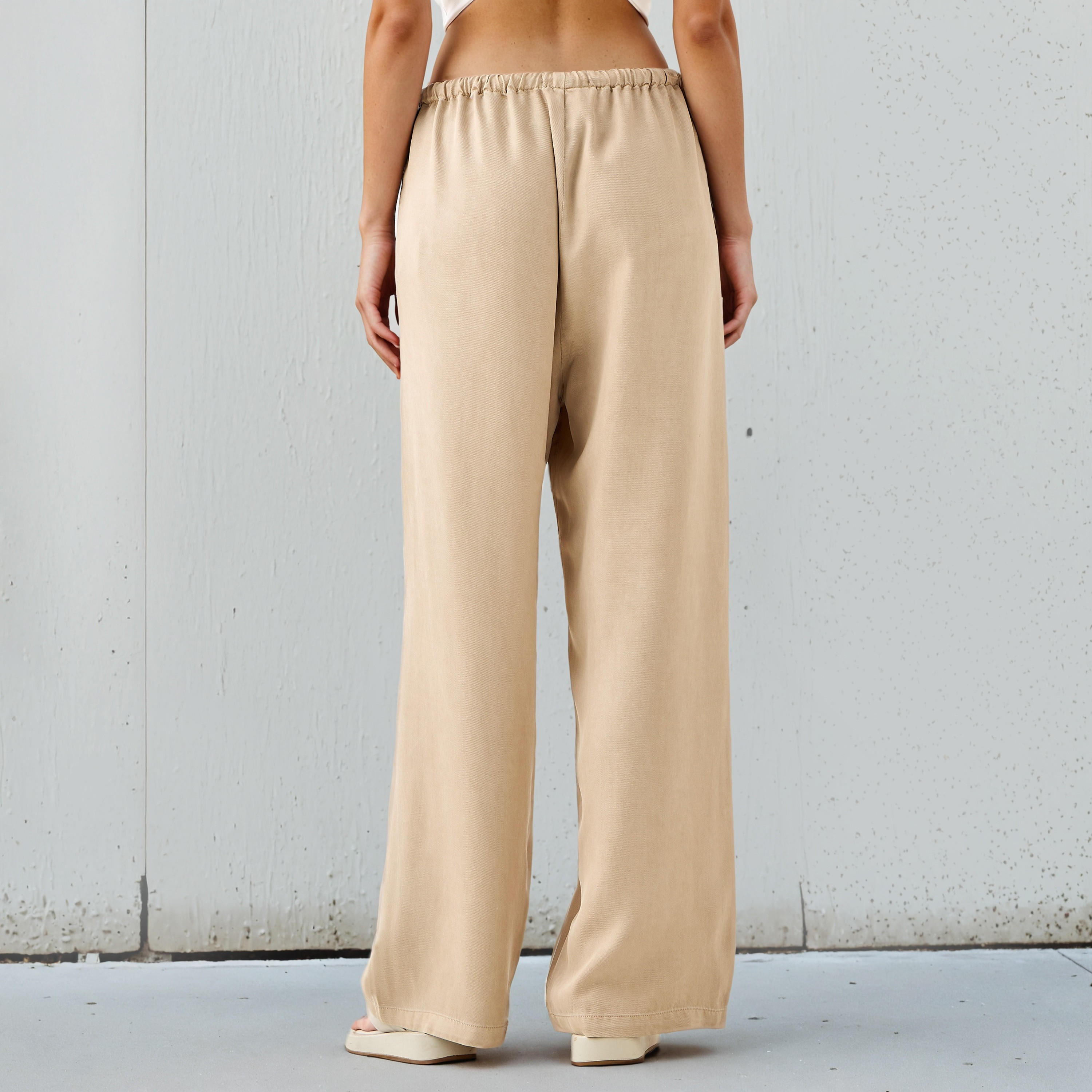 بنطلون تينسل بخصر عالي وجيوب من لي كوبر-women-clothing-bottoms-trousers-image-2