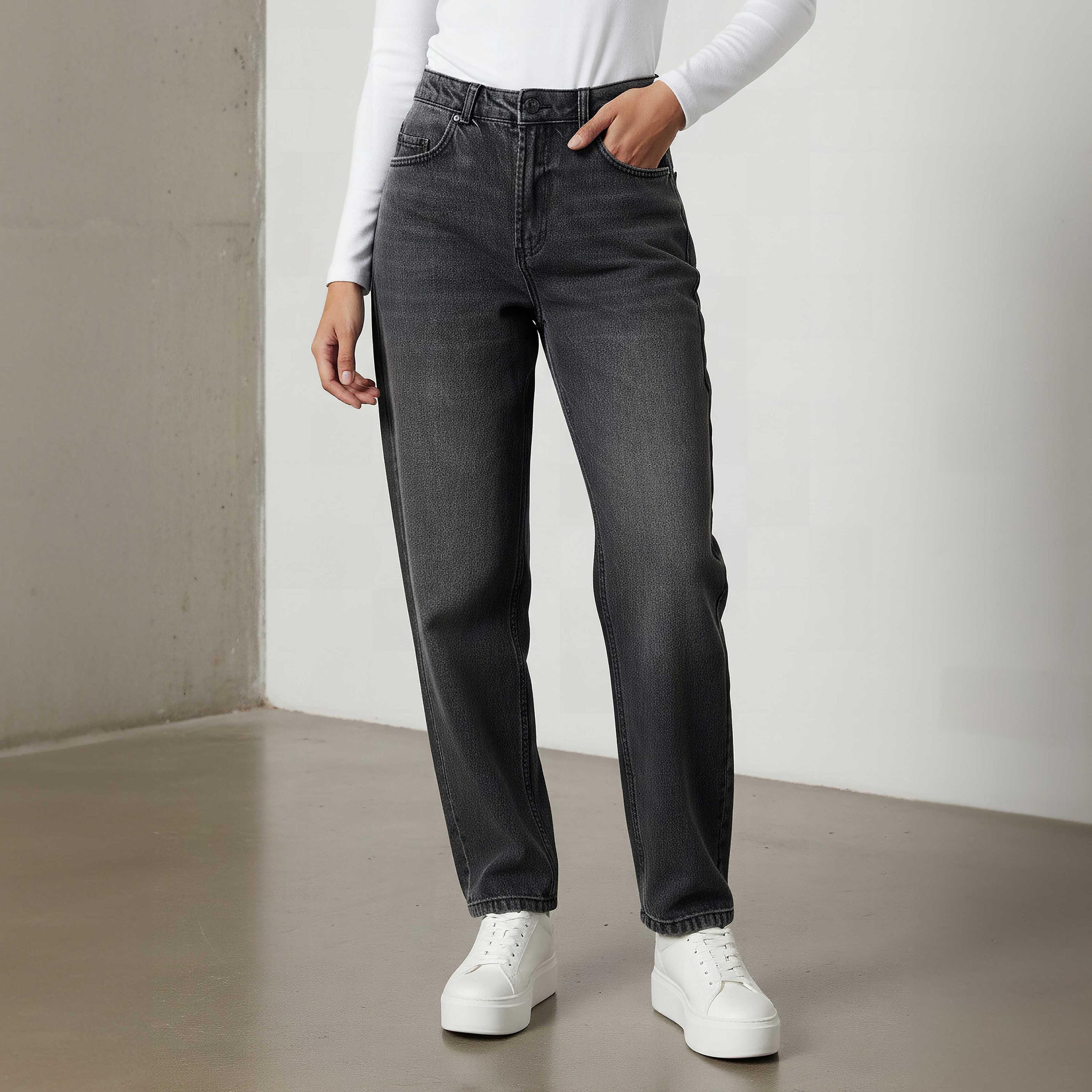 بنطلون جينز قطن بقصة عادية وخصر مرتفع وجيوب من لي كوبر-women-clothing-bottoms-jeans-image-1