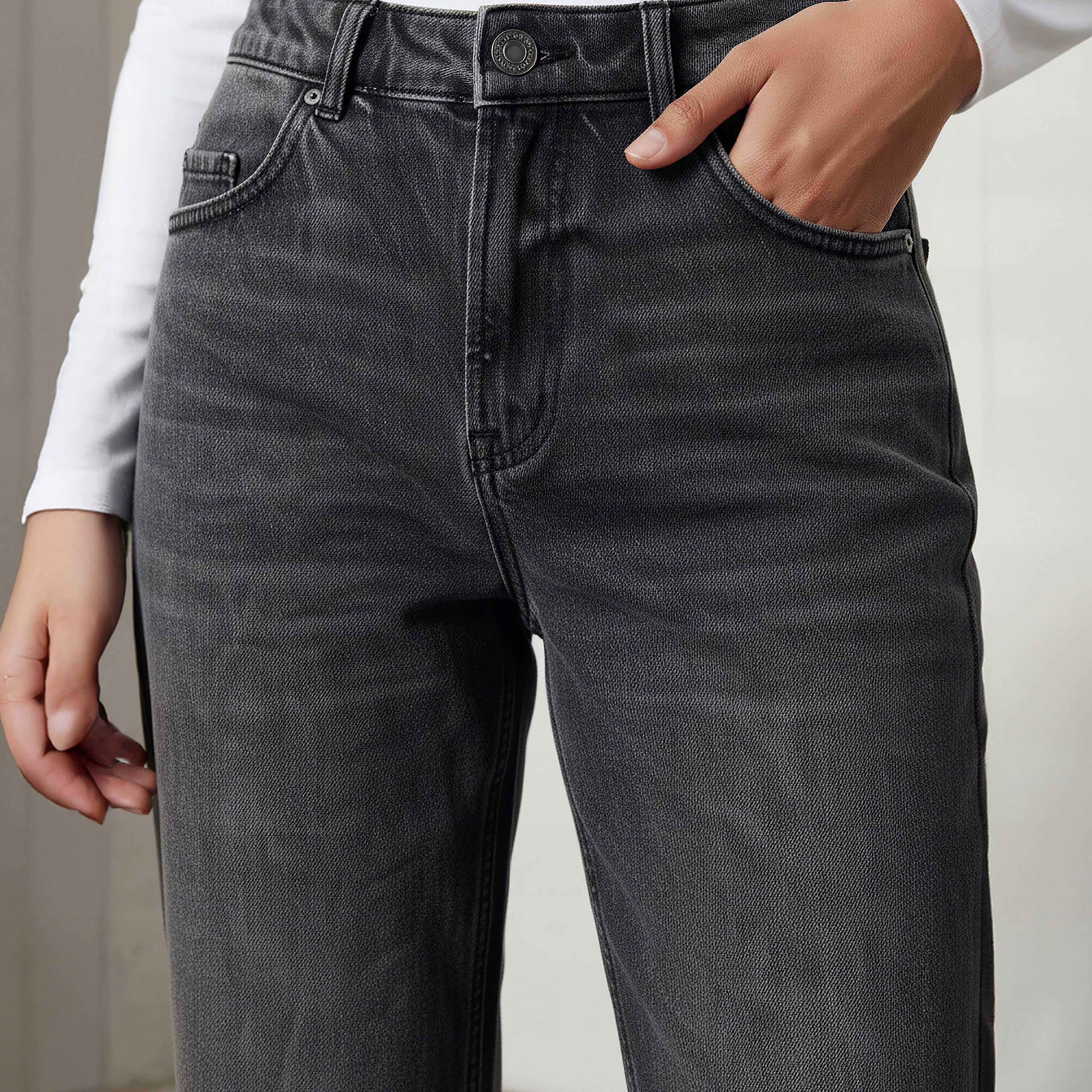 بنطلون جينز قطن بقصة عادية وخصر مرتفع وجيوب من لي كوبر-women-clothing-bottoms-jeans-image-4