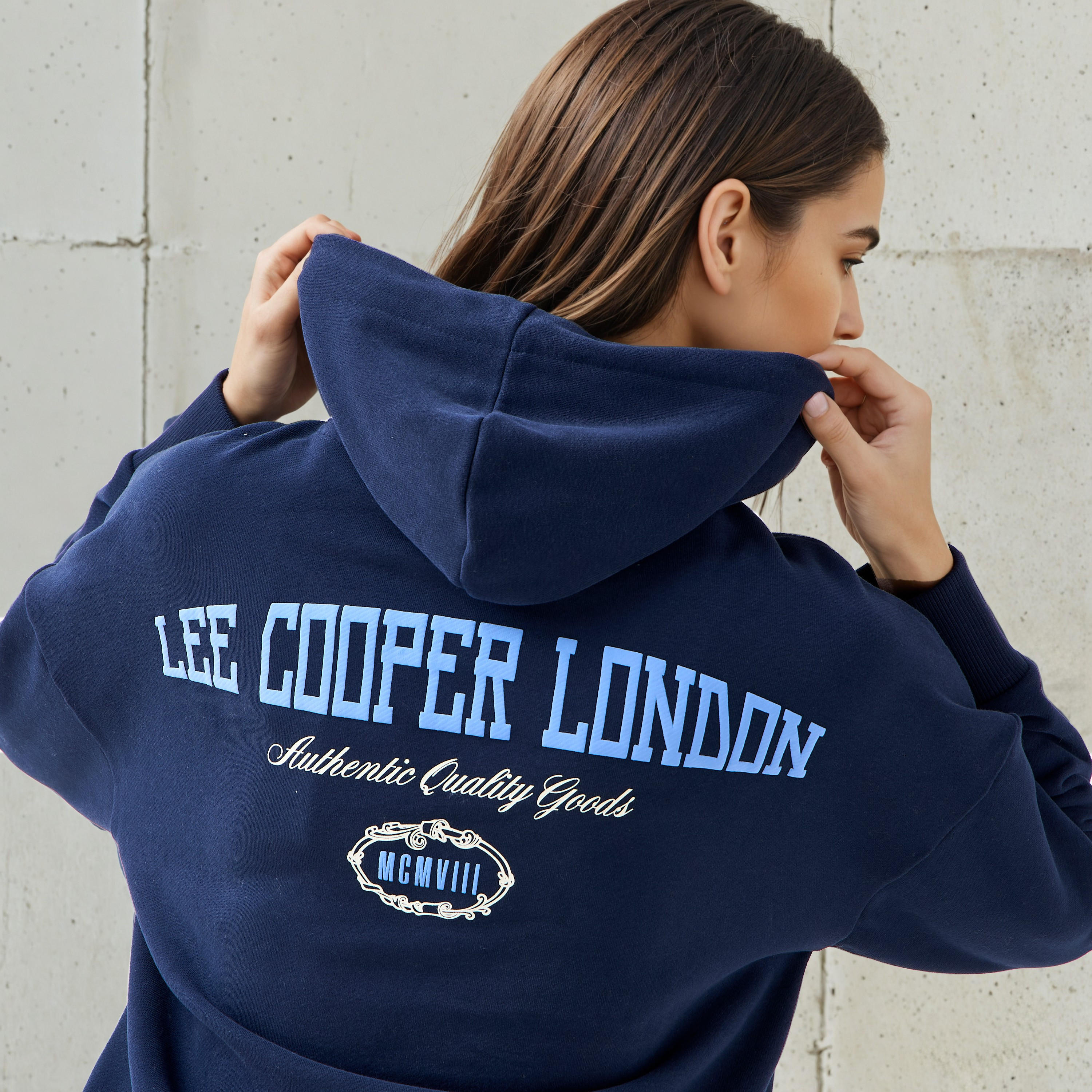 Lee Cooper Sweatshirt with Hood-women-winterwear-hoodiesandsweatshirts-sweatshirts-image-6
