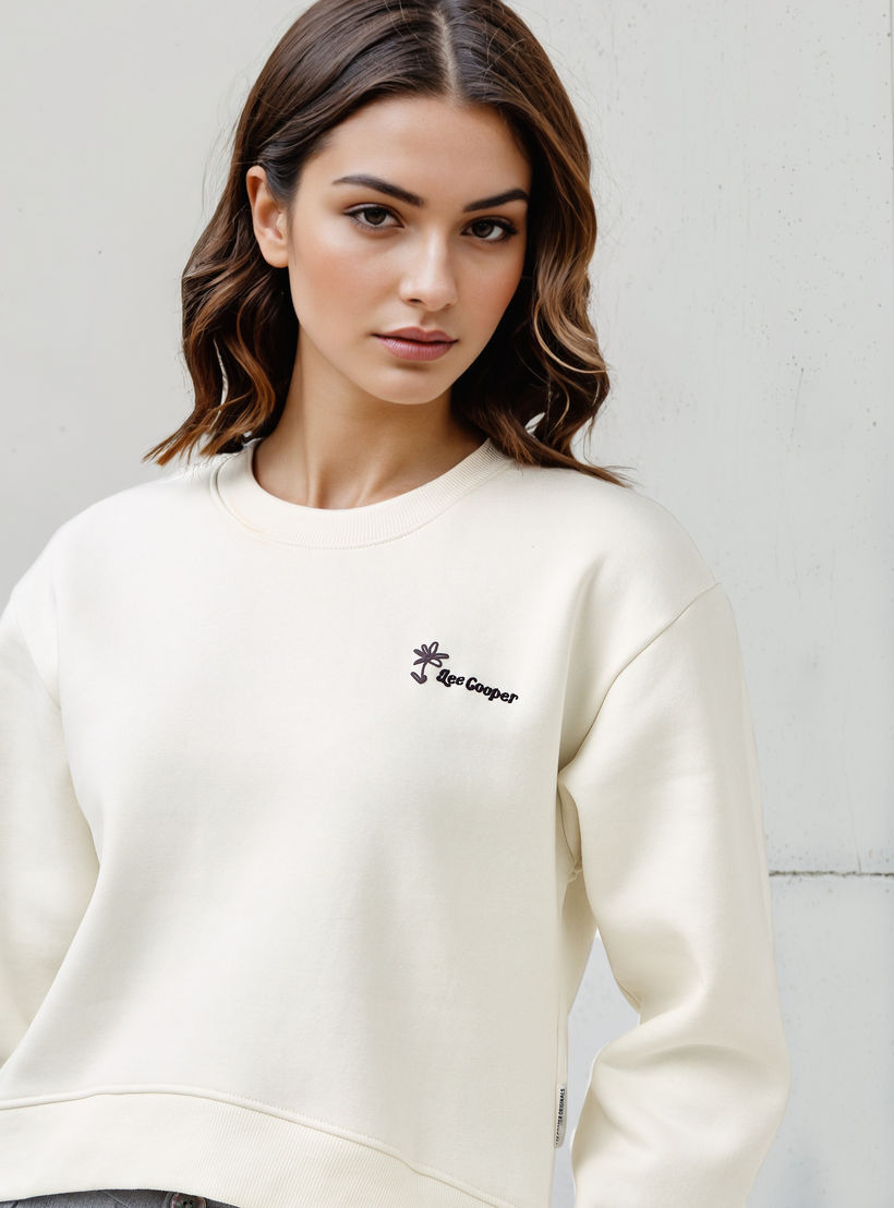 Lee Cooper Logo Print Sweatshirt-women-winterwear-hoodiesandsweatshirts-sweatshirts-image-4