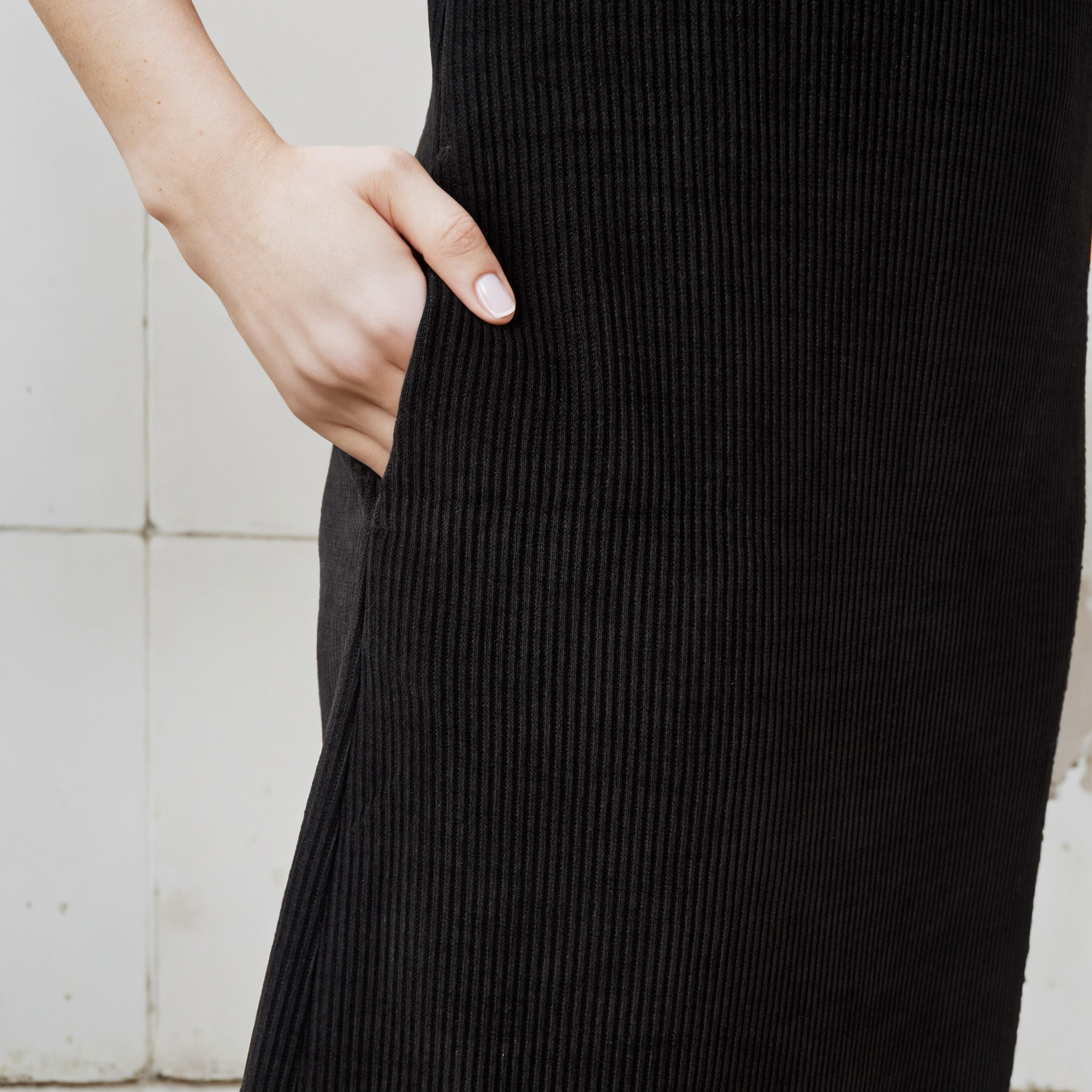 فستان بقبعة دون أكمام مضلع من لي كوبر-women-clothing-dresses-image-5
