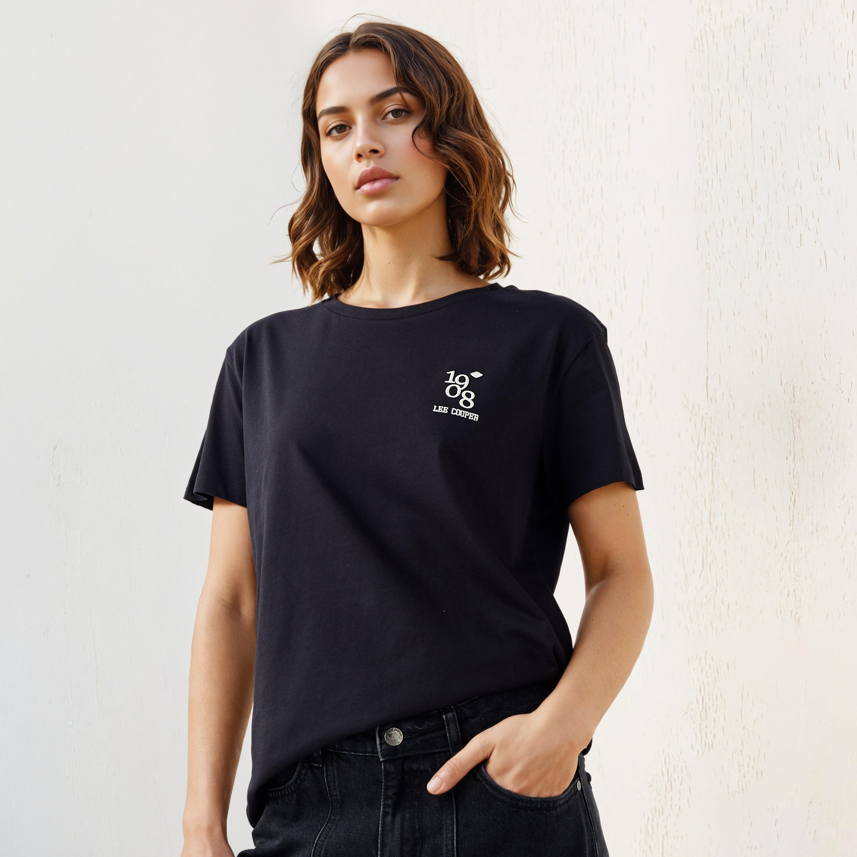تيشيرت بطبعات من لي كوبر-women-clothing-tshirts-image-5