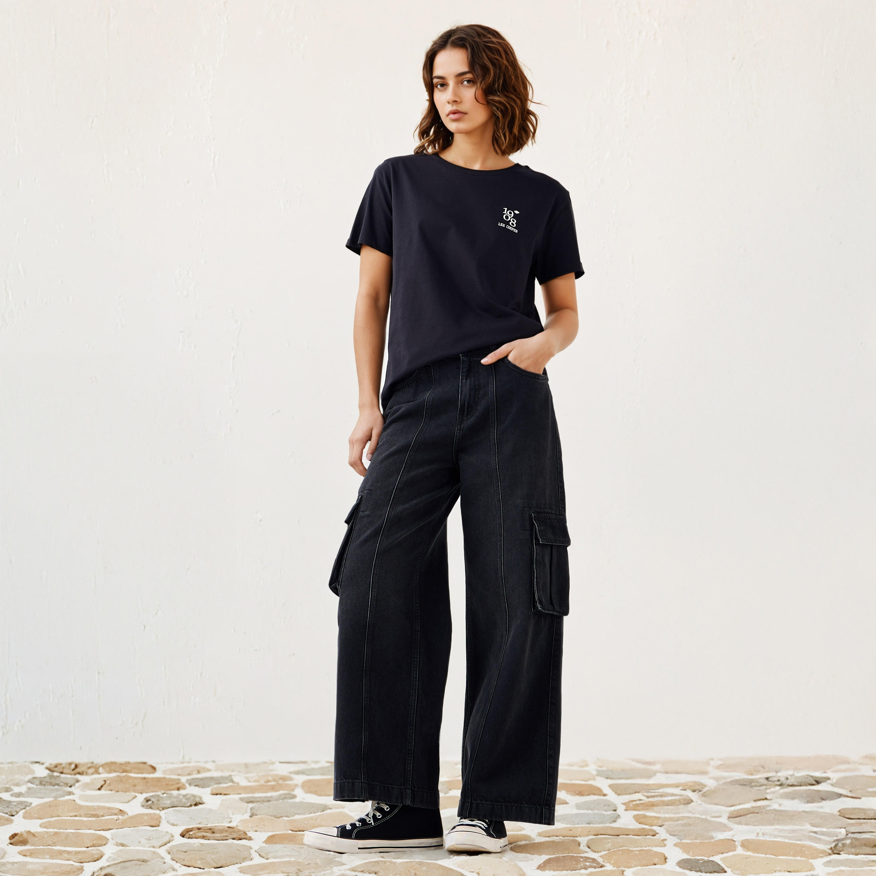 تيشيرت بطبعات من لي كوبر-women-clothing-tshirts-image-4