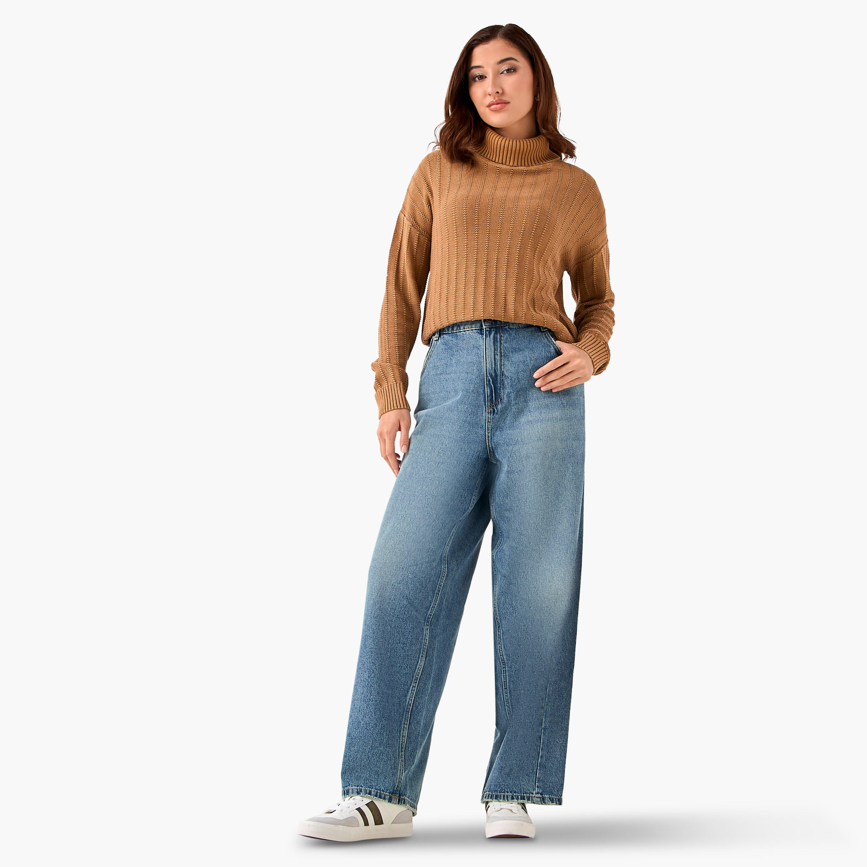 كنزة قطن بقصّة عادية وياقة عالية من لي كوبر-women-clothing-cardigansandjumpers-jumpers-image-2