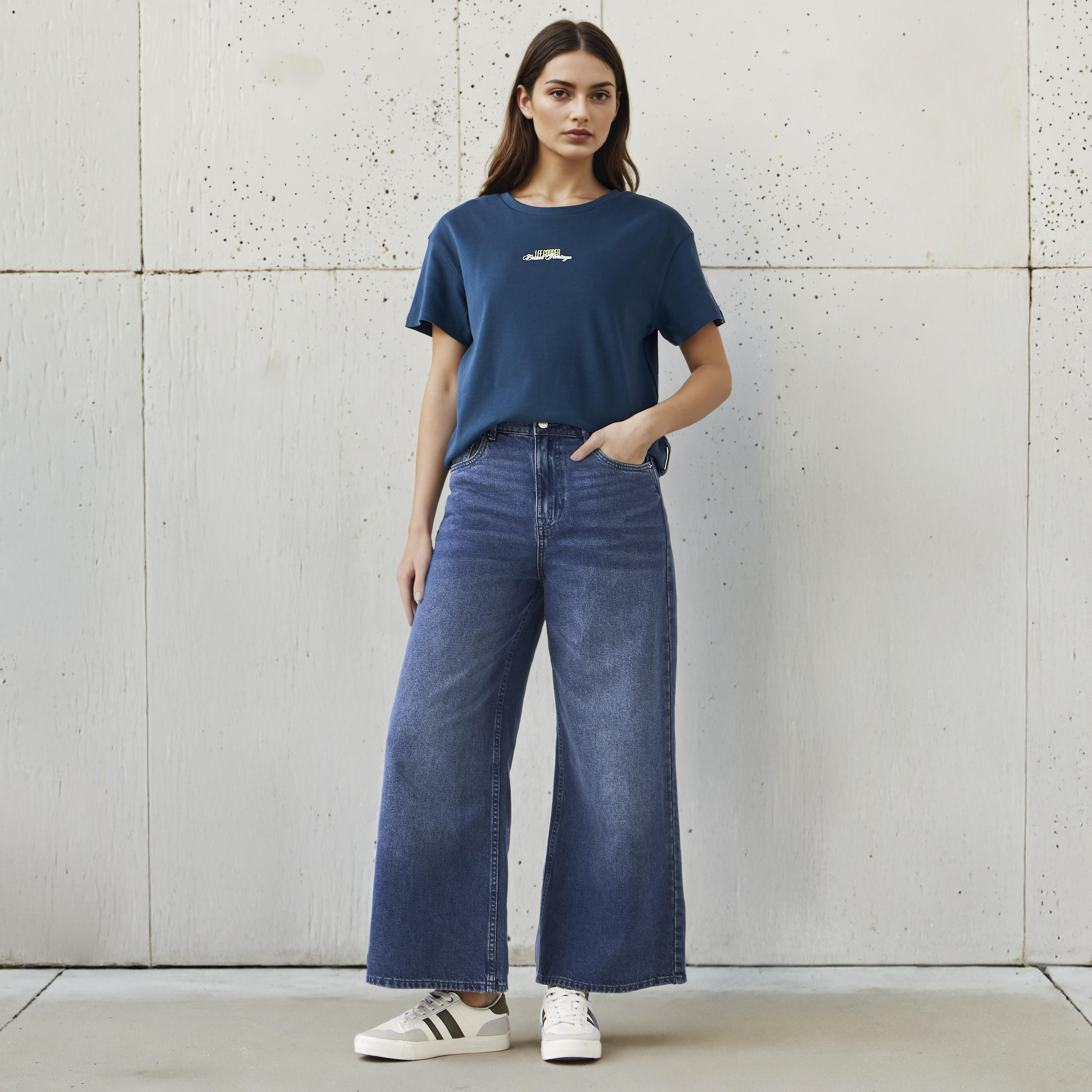 Lee Cooper T-shirt Regular Fit with Logo Print Cotton-women-clothing-tshirts-image-2