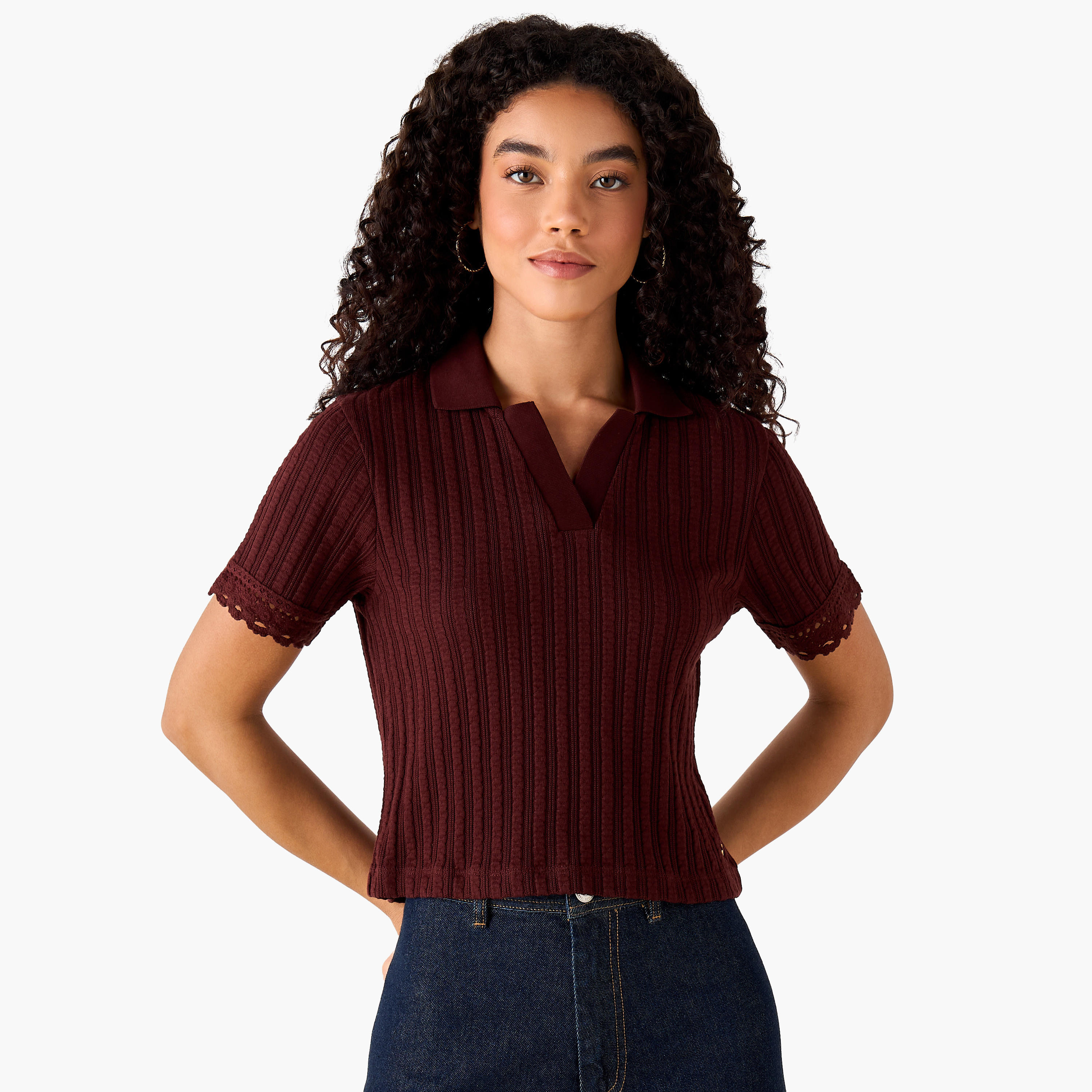 تيشيرت بارز الملمس بقصة عادية من لي كوبر-women-clothing-tshirts-image-5